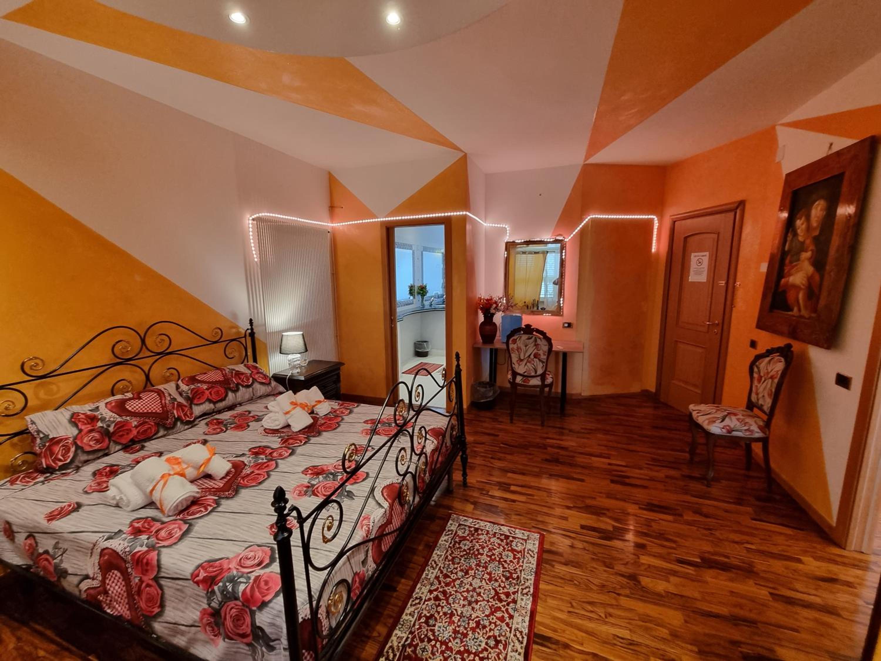 Quadruple Room with Private Bathroom photo 3