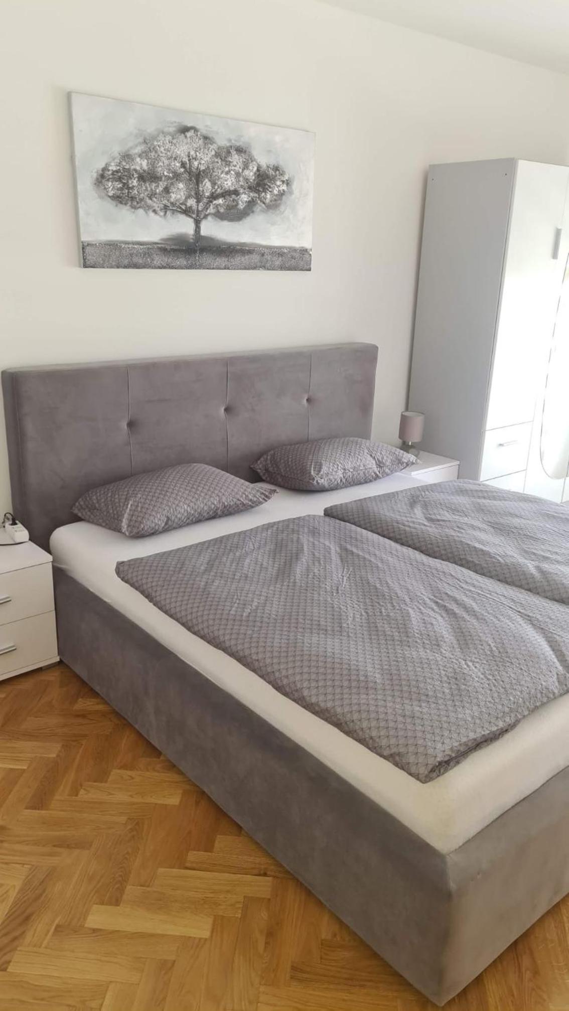 Apartment - Photo 1