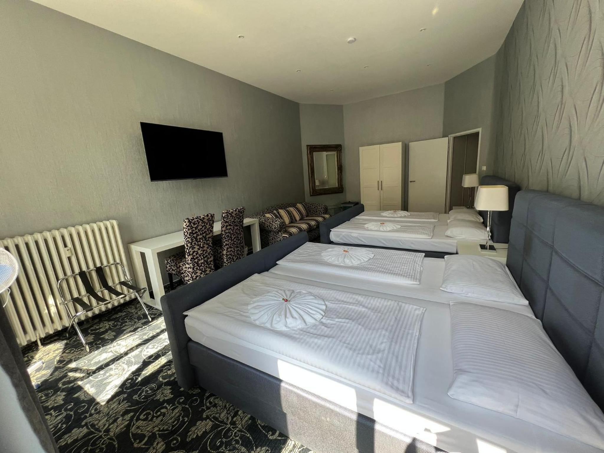 Superior King Room photo 1