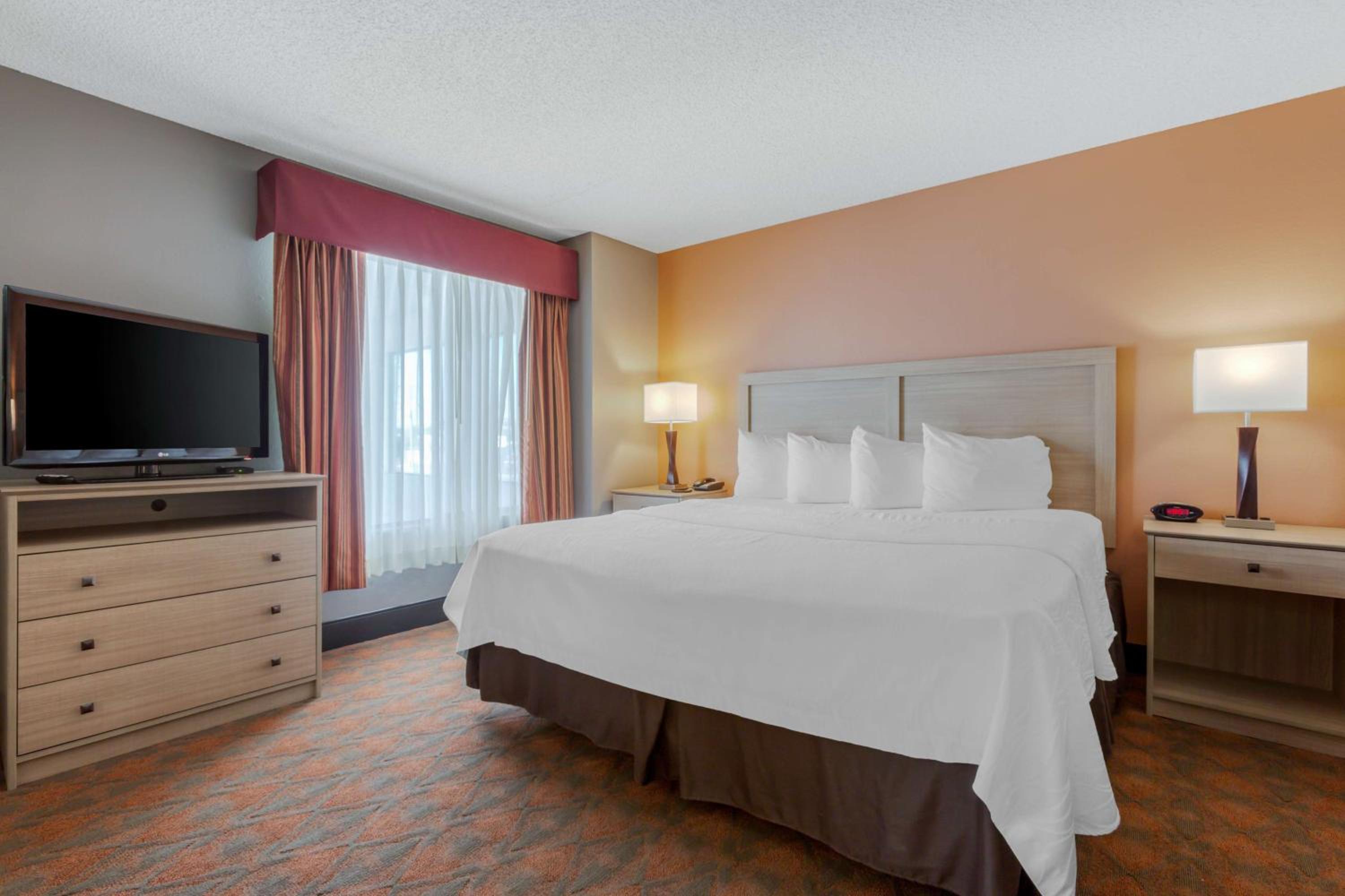 King Room with Spa Bath photo 3