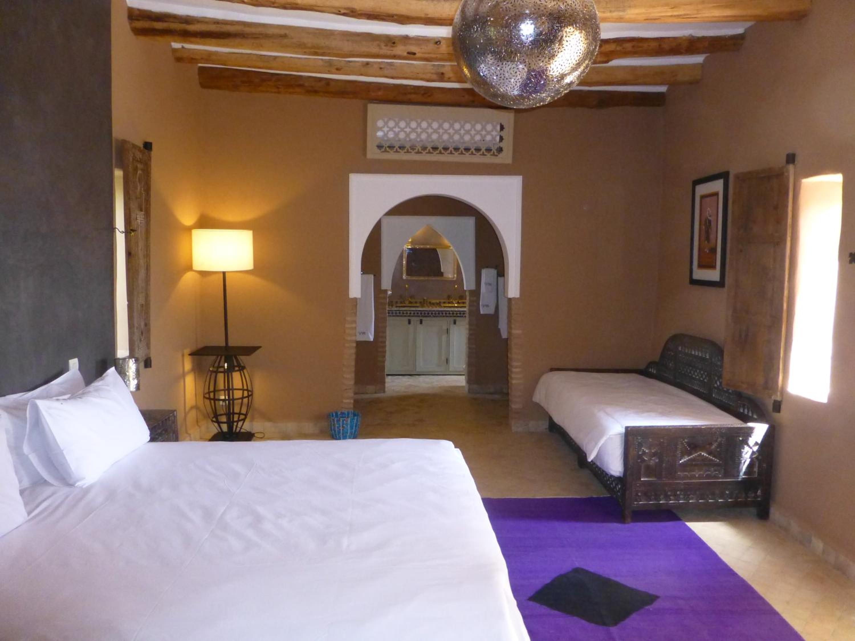 Double Room with Extra Bed photo 3