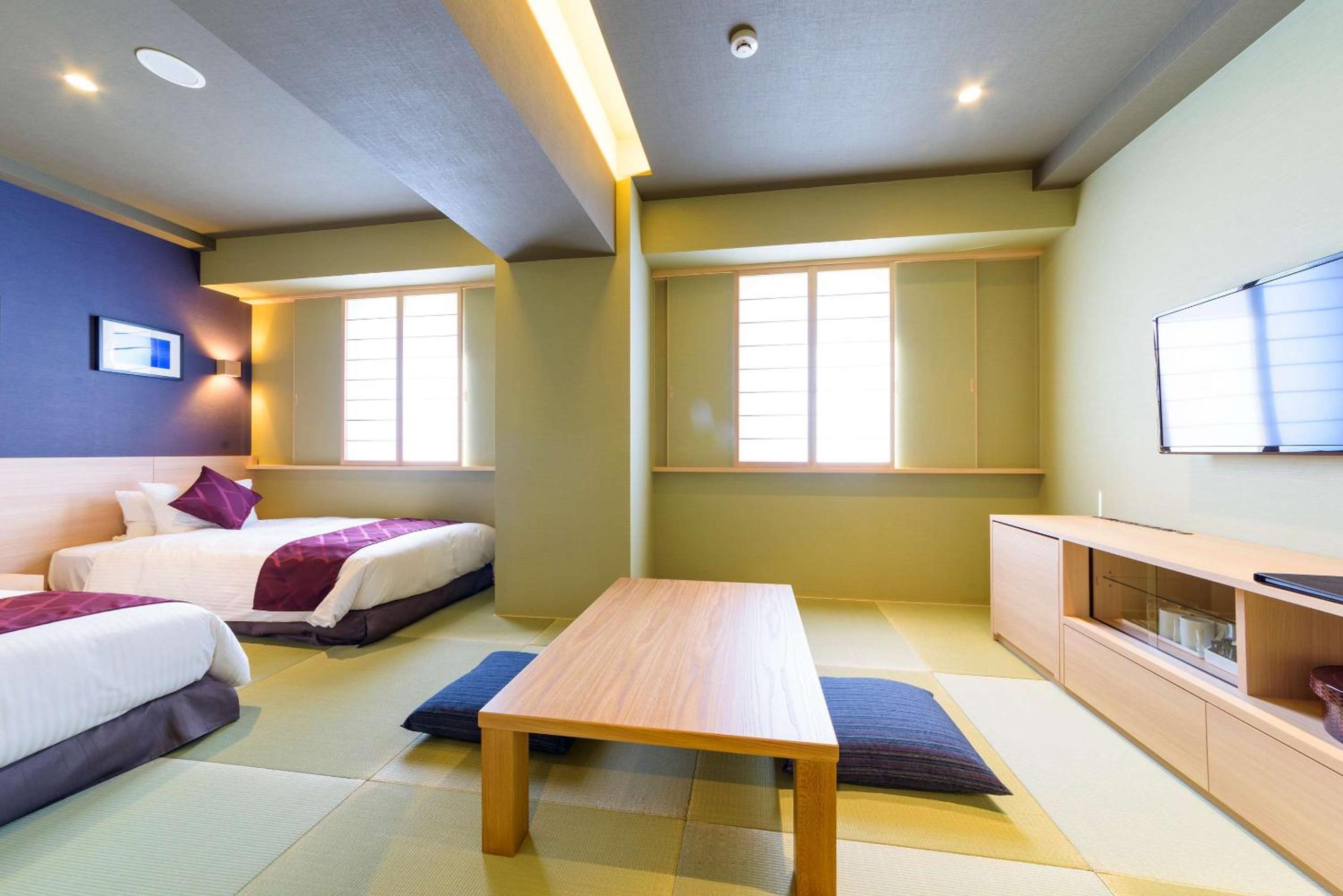 Deluxe Twin Room photo 3