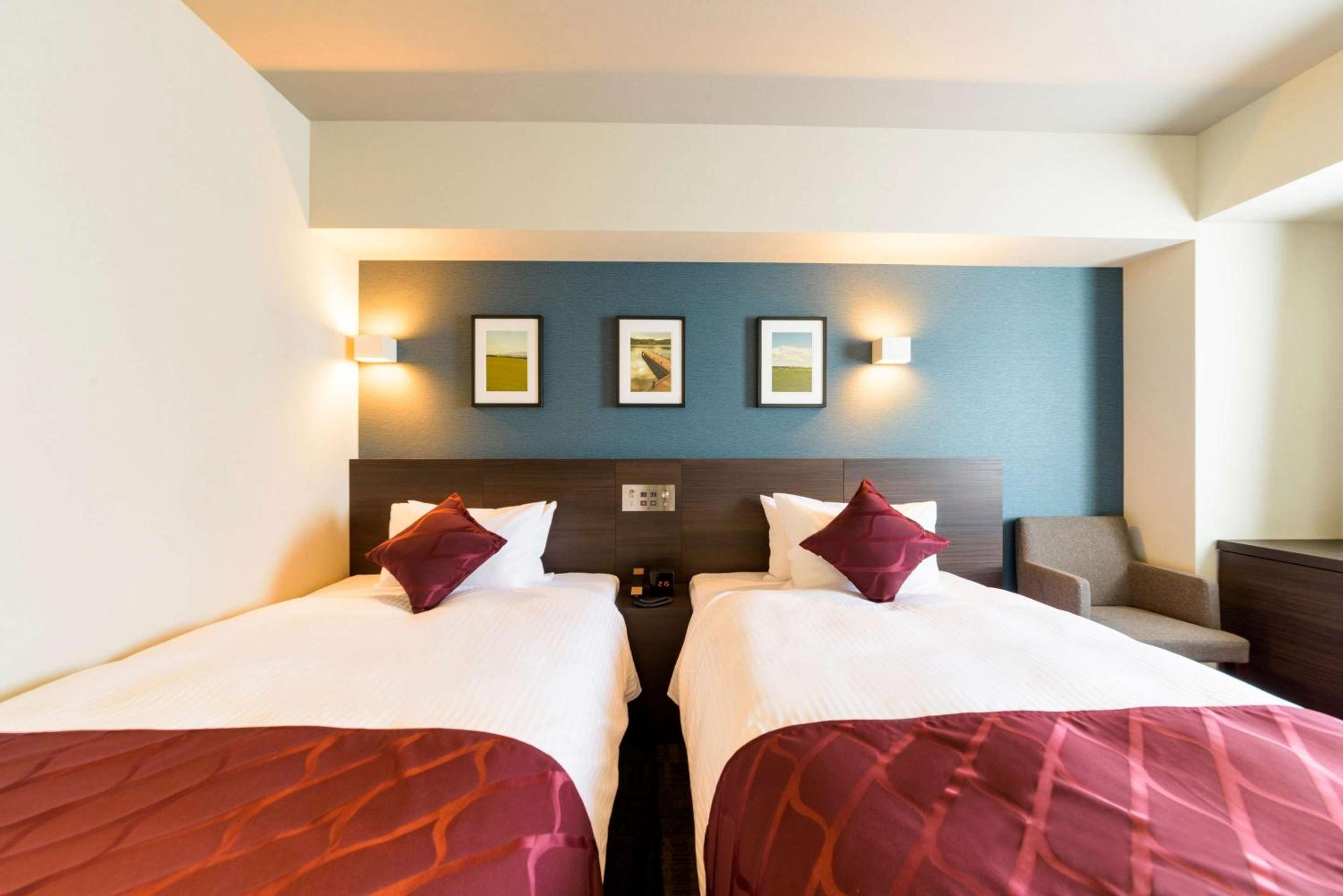 Superior Twin Room photo 3