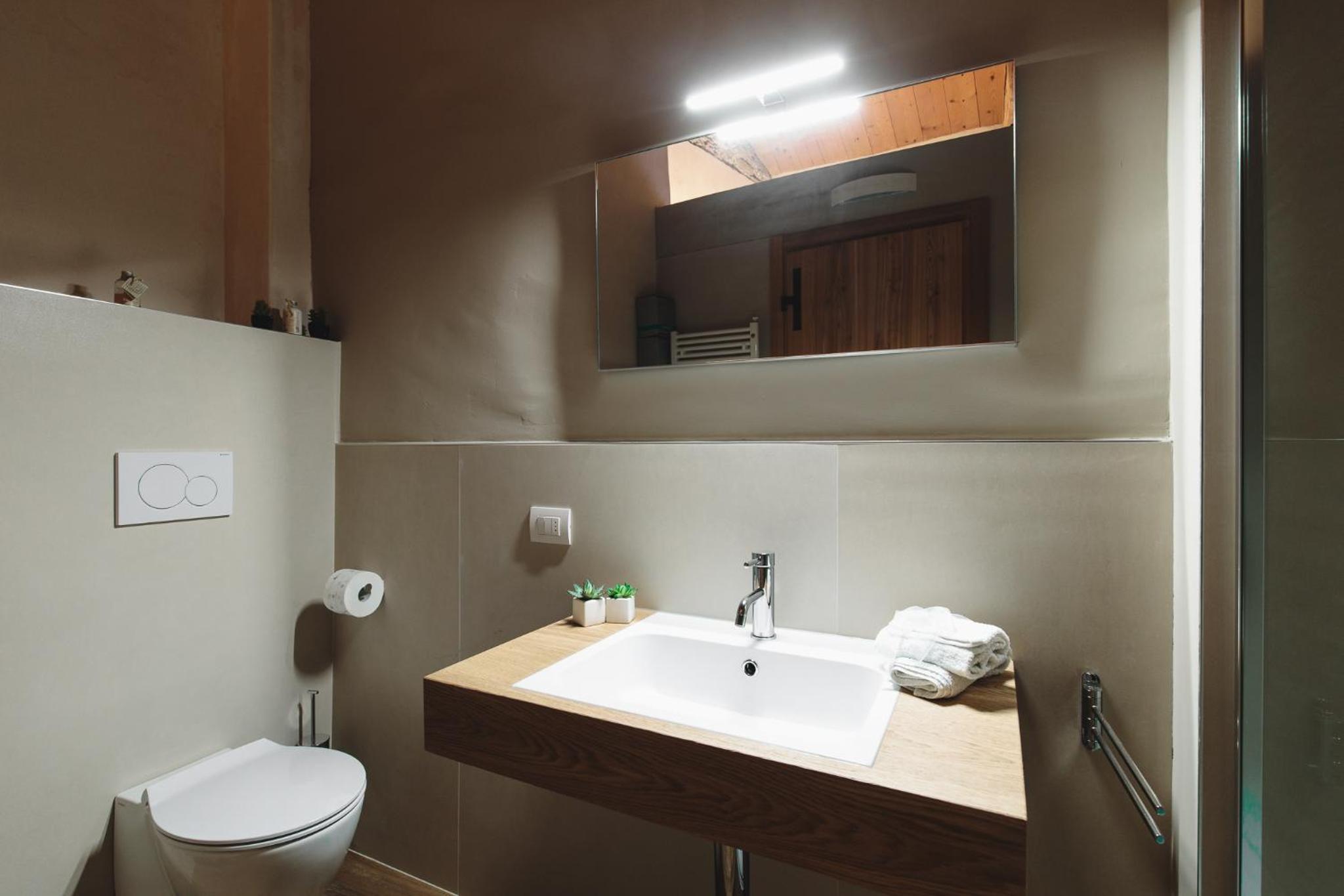 Small Double Room photo 2