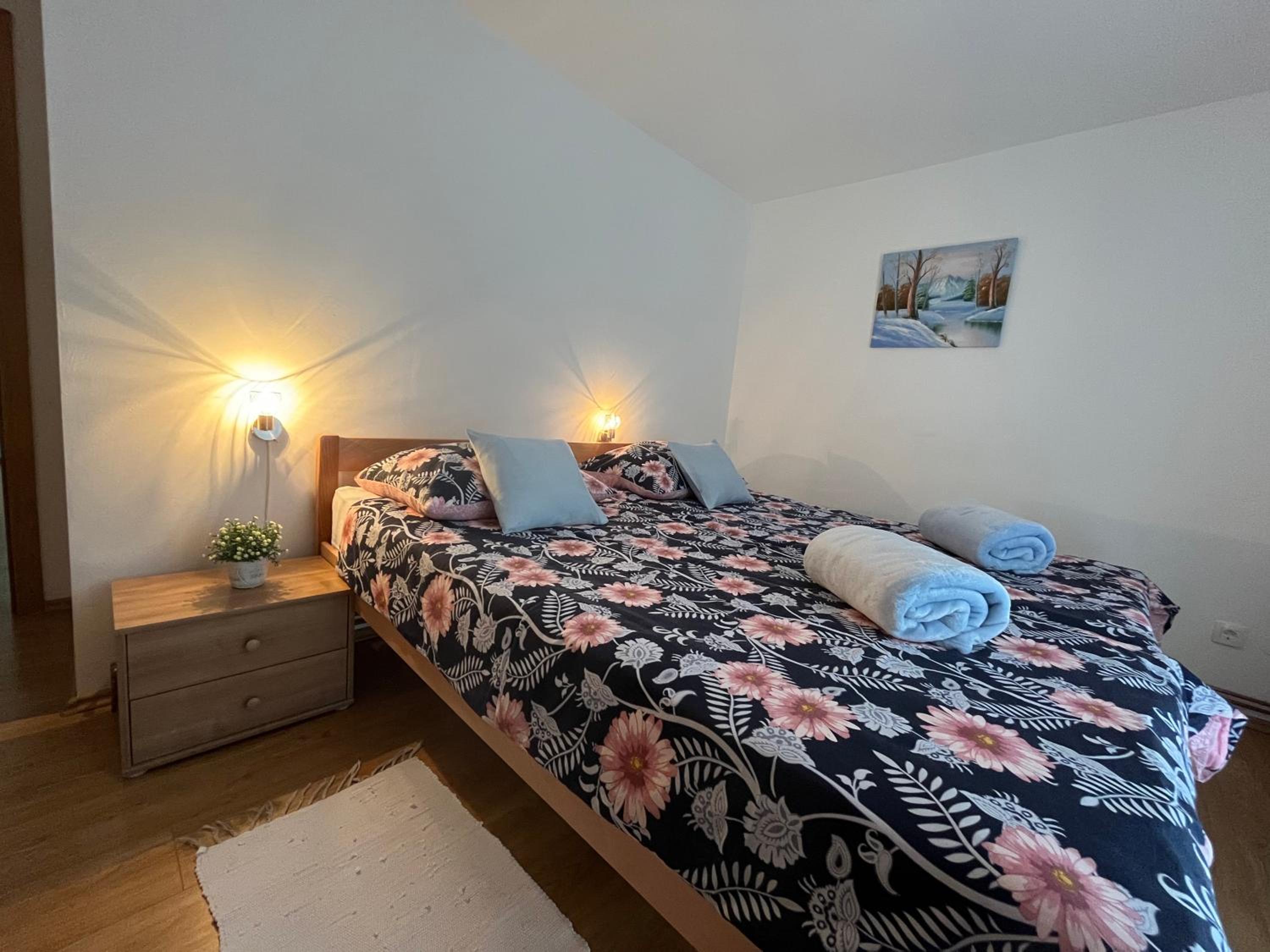 Two-Bedroom Holiday Home - Photo 28