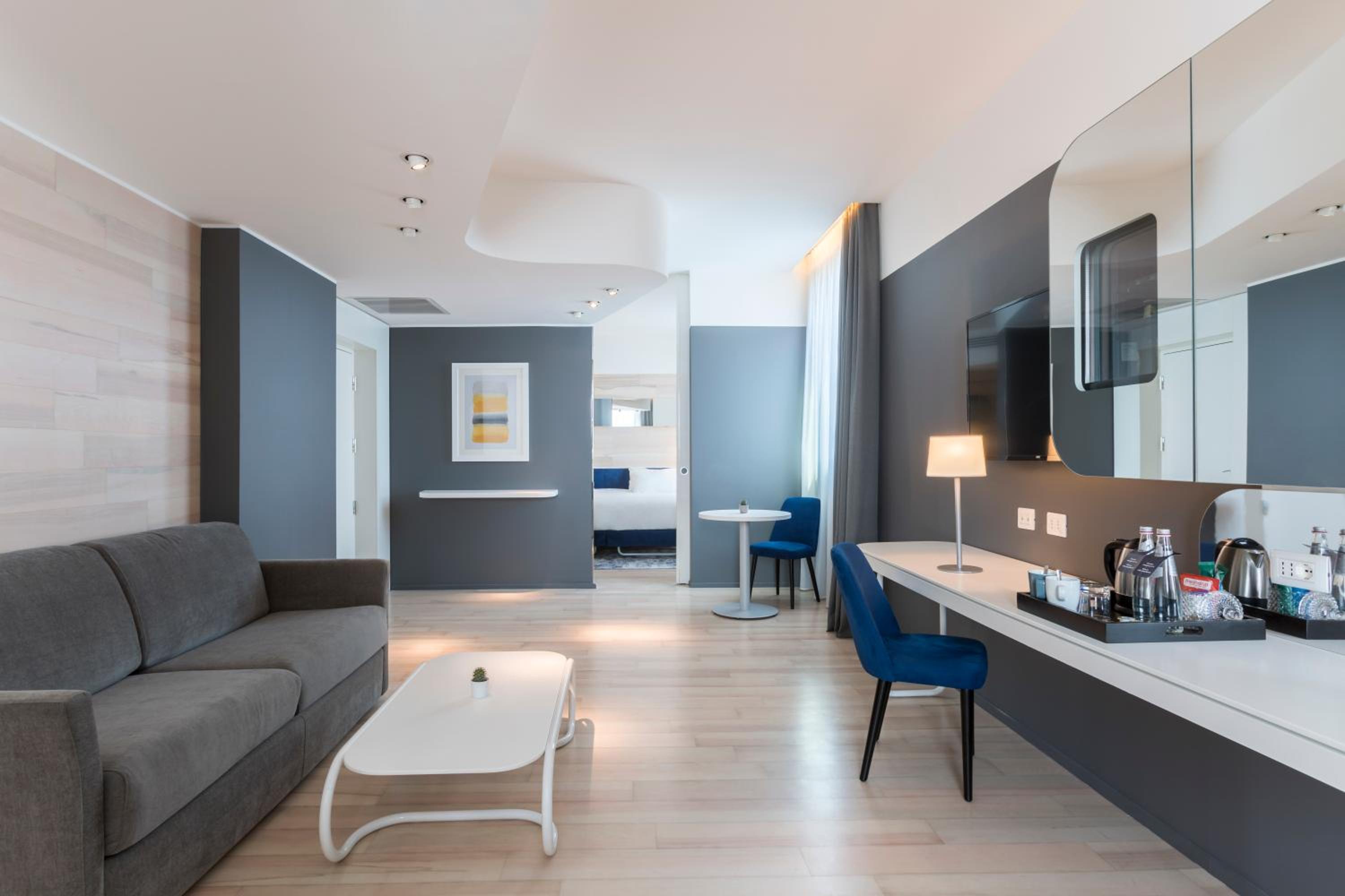 One-Bedroom Suite