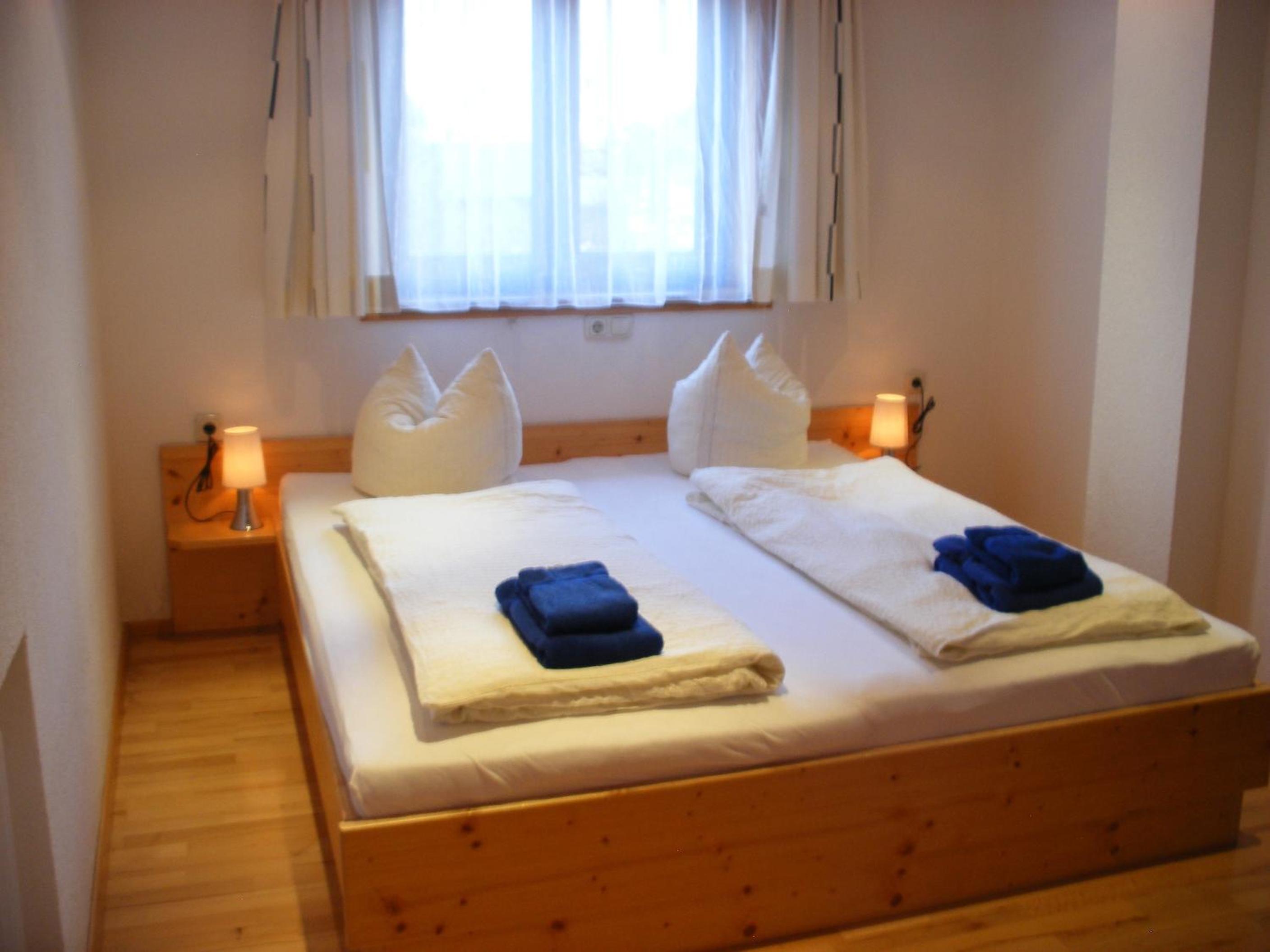 One-Bedroom Apartment (2-3 Adults)