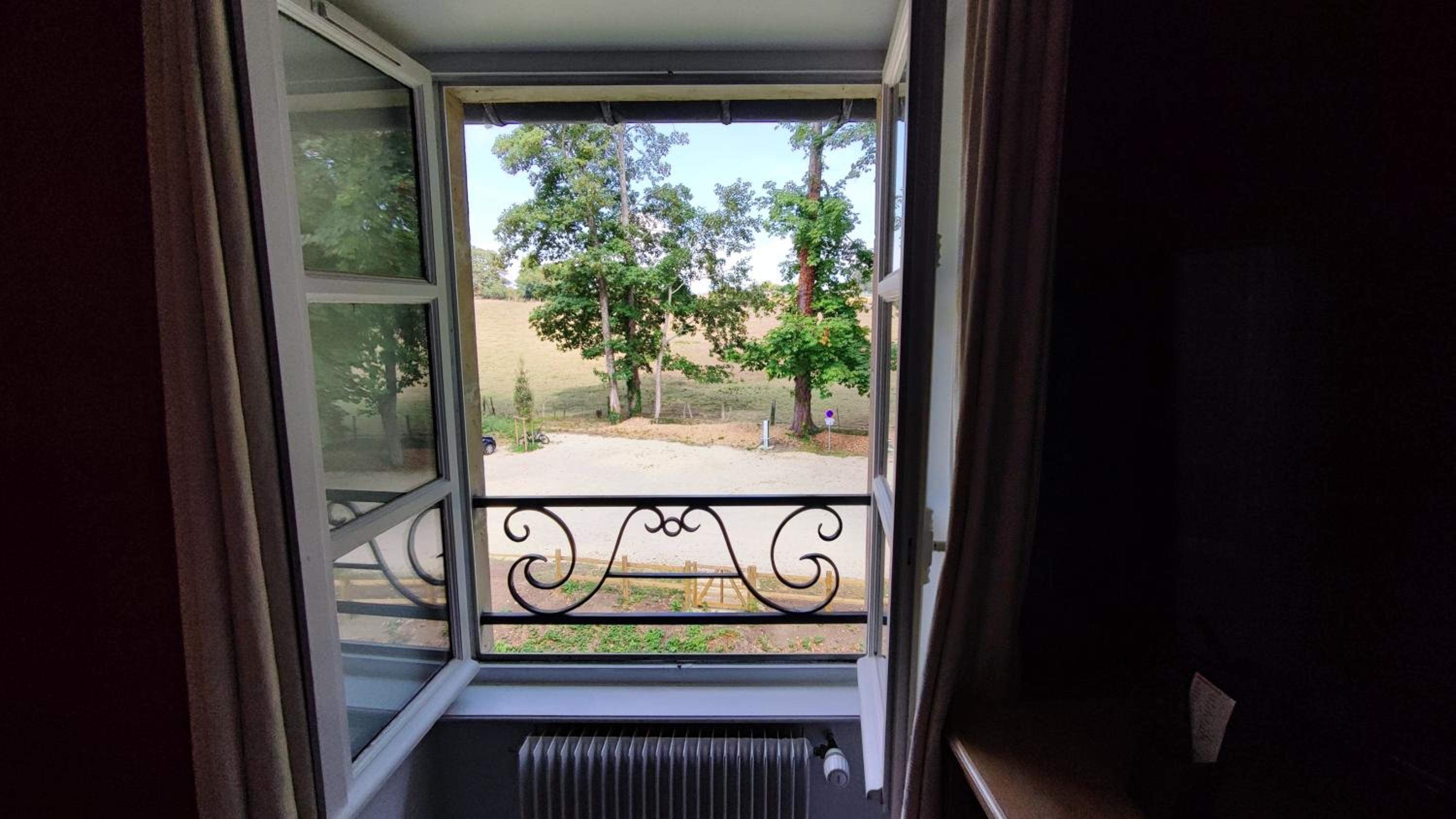 Standard Double Room - Photo 5