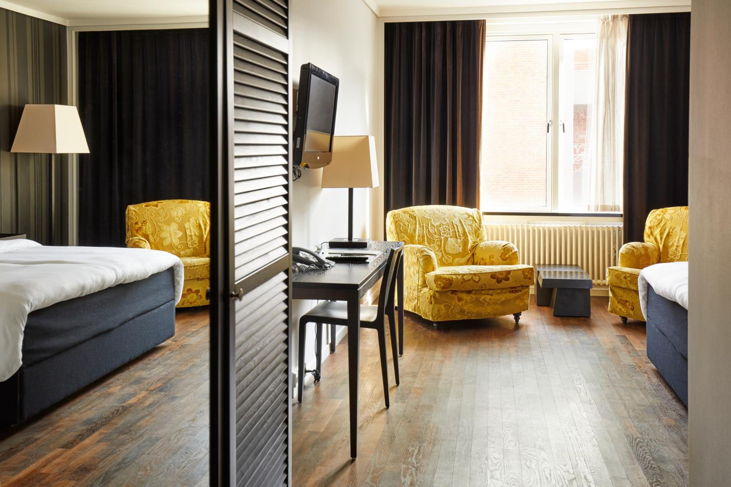 Standard Double Room - Photo 2