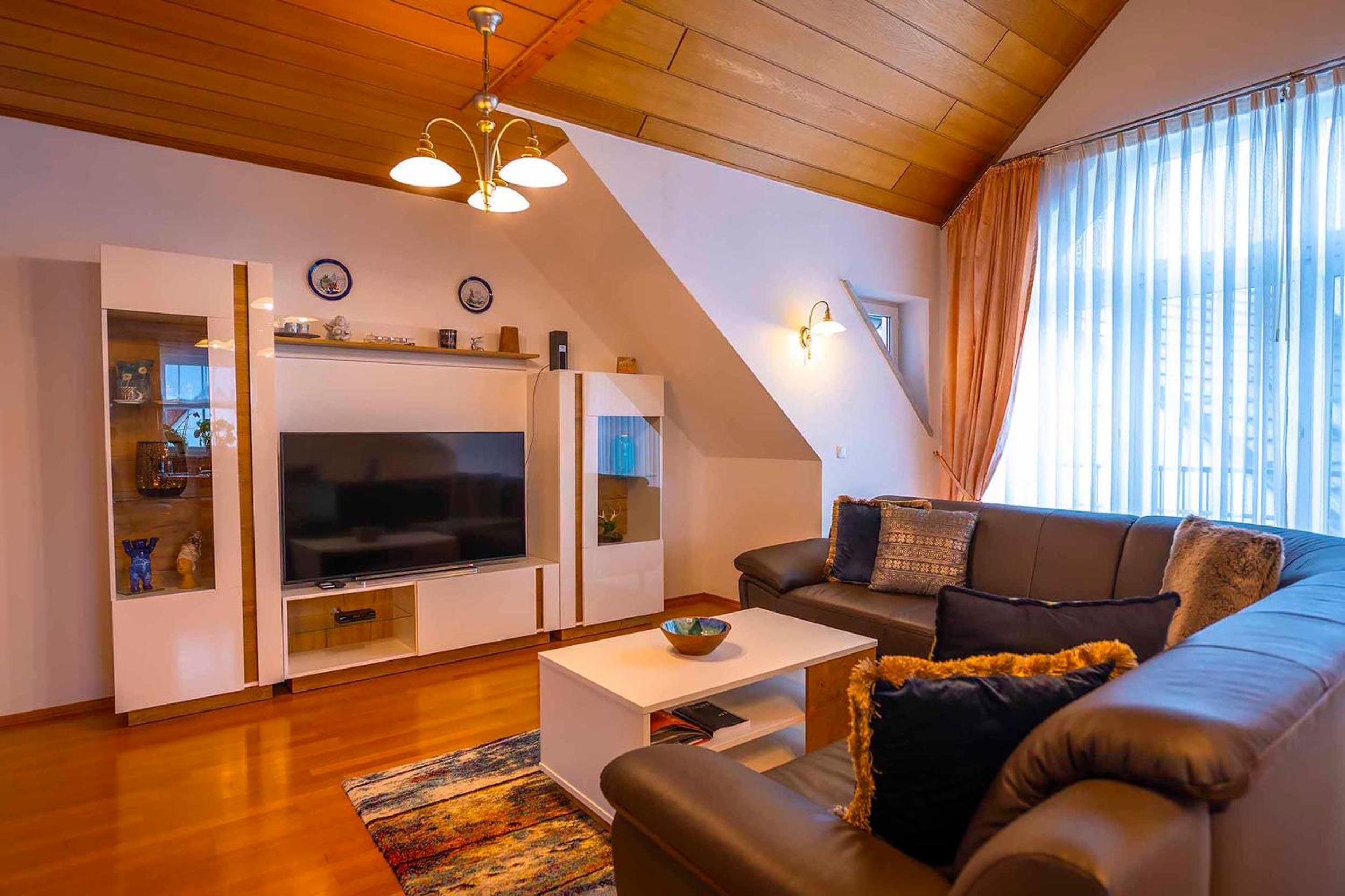 Three-Bedroom Apartment photo 1