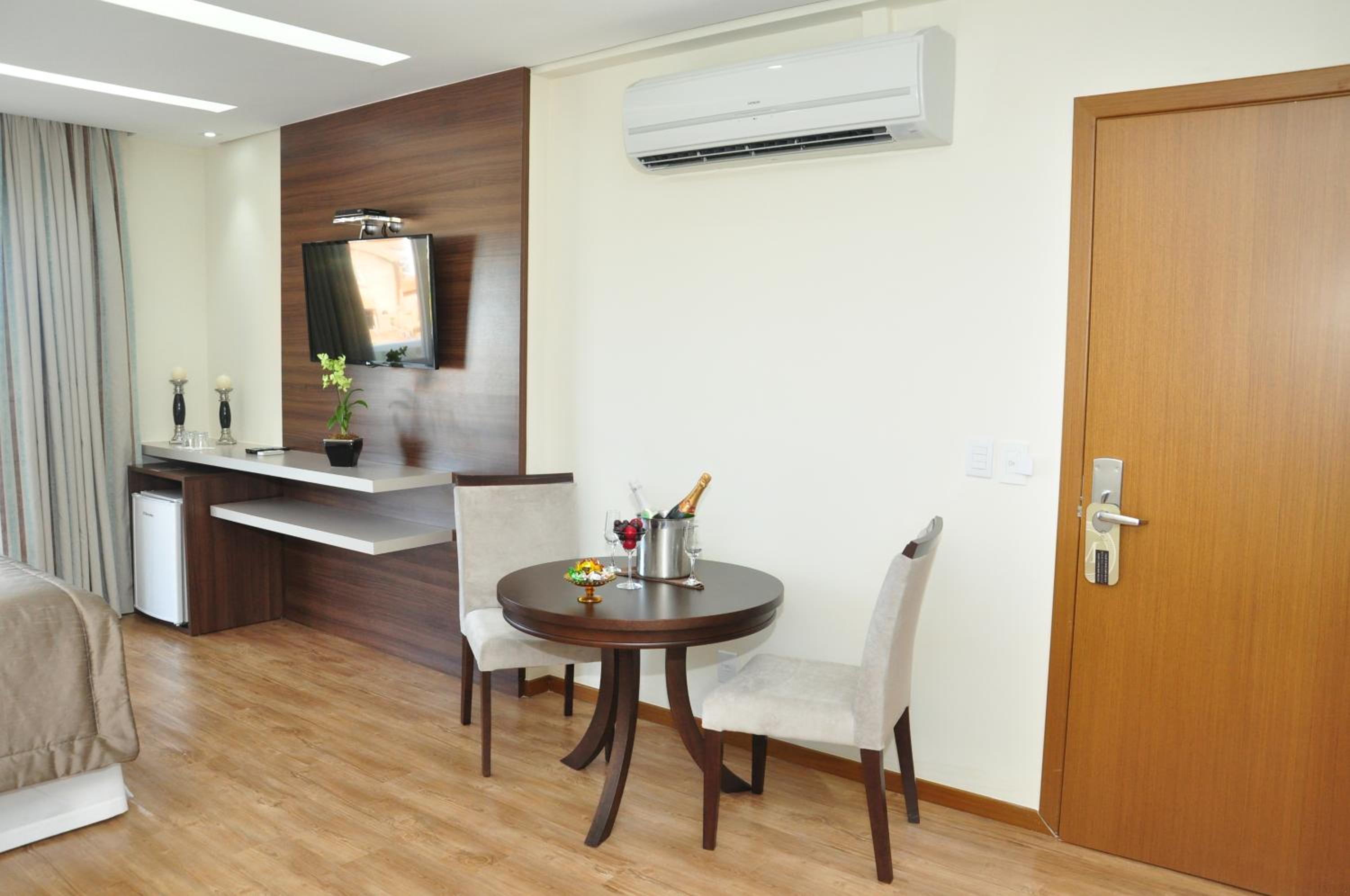 Presidential Suite photo 2