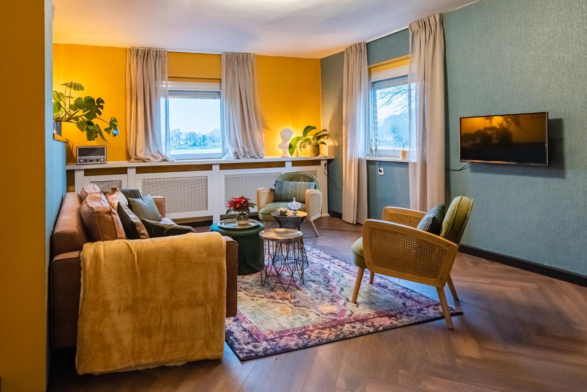Apartment photo 1