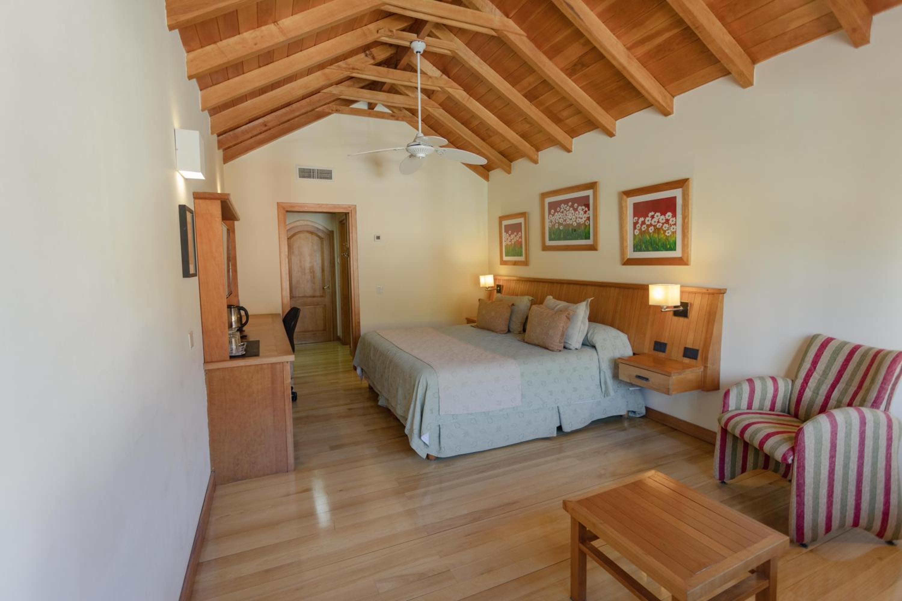 Superior Triple Room photo 2