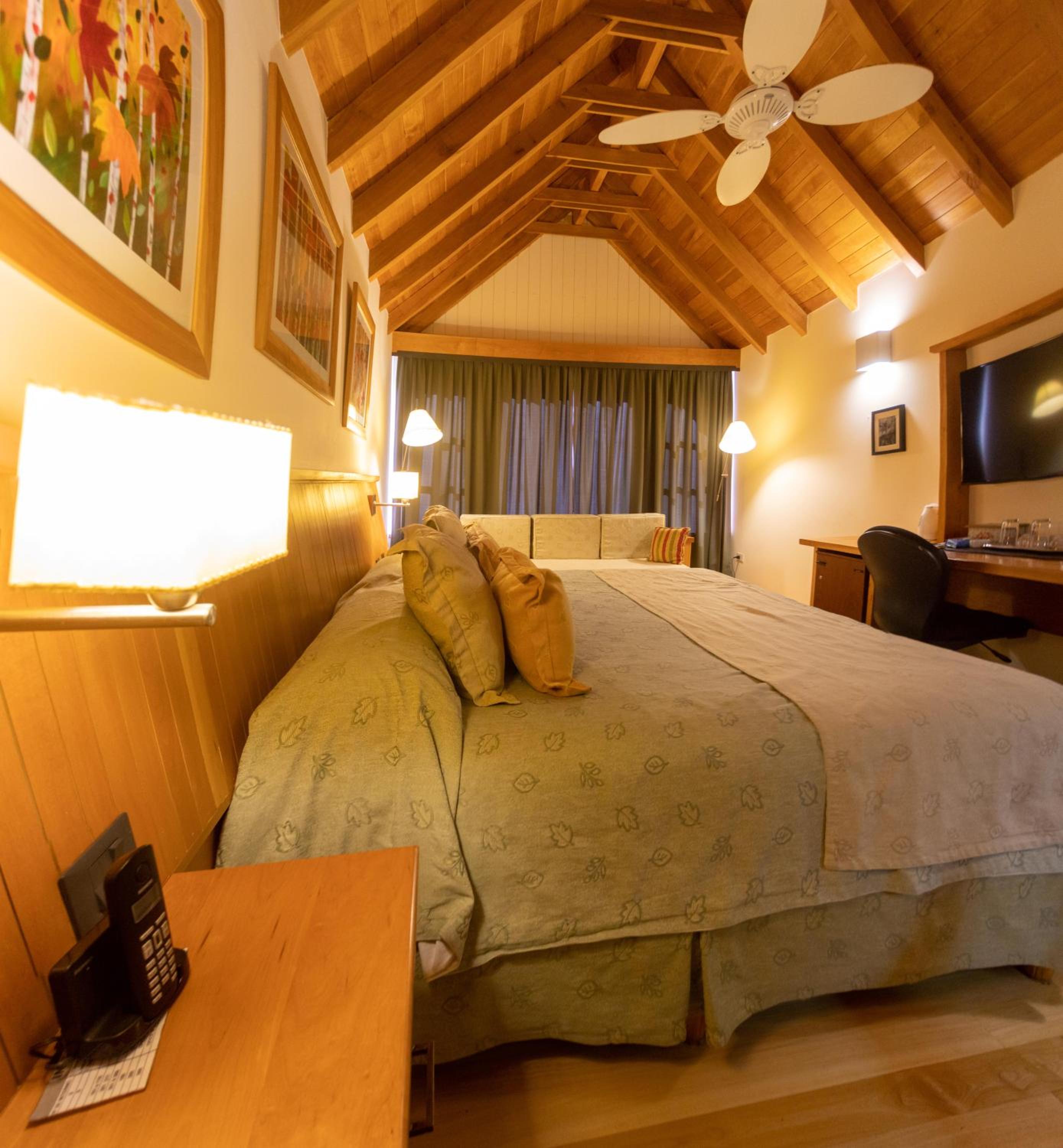 Superior Triple Room photo 3