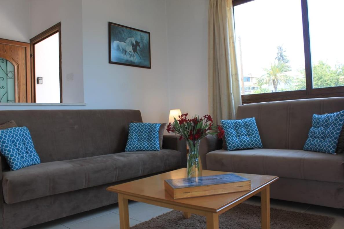 Two-Bedroom House photo 1