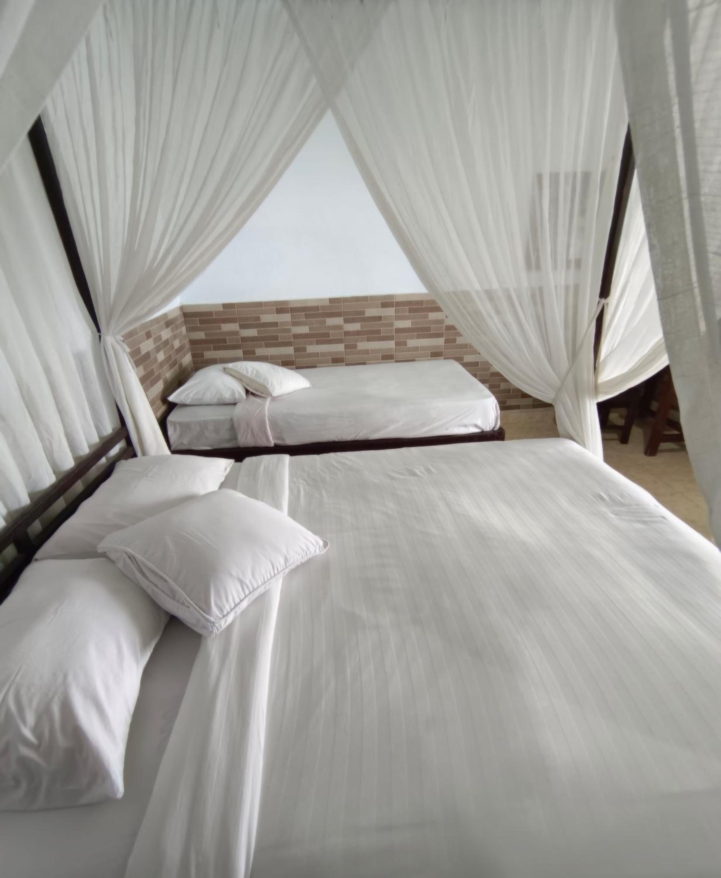 Deluxe Double or Twin Room with Balcony