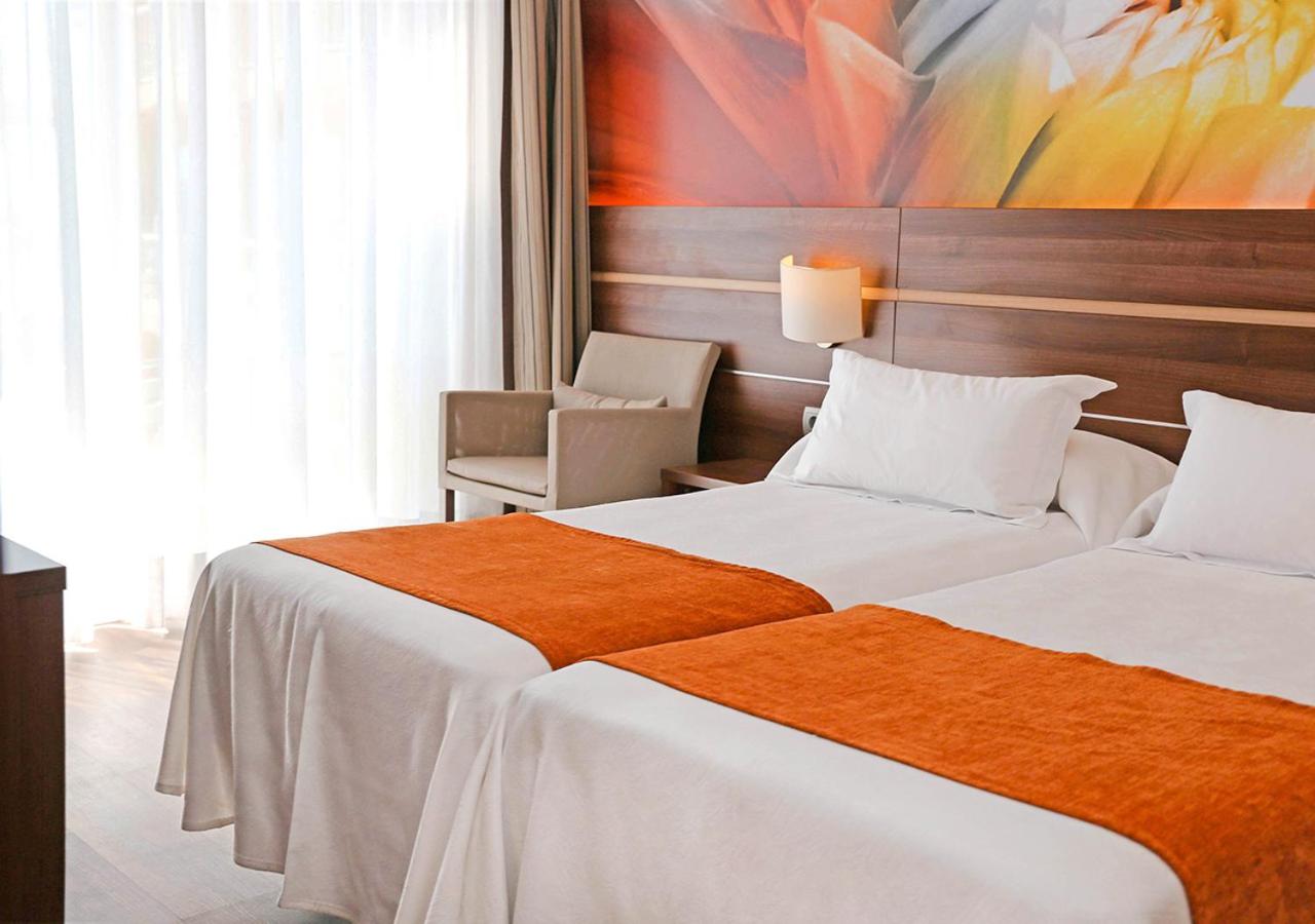 Double or Twin Room with View photo 3