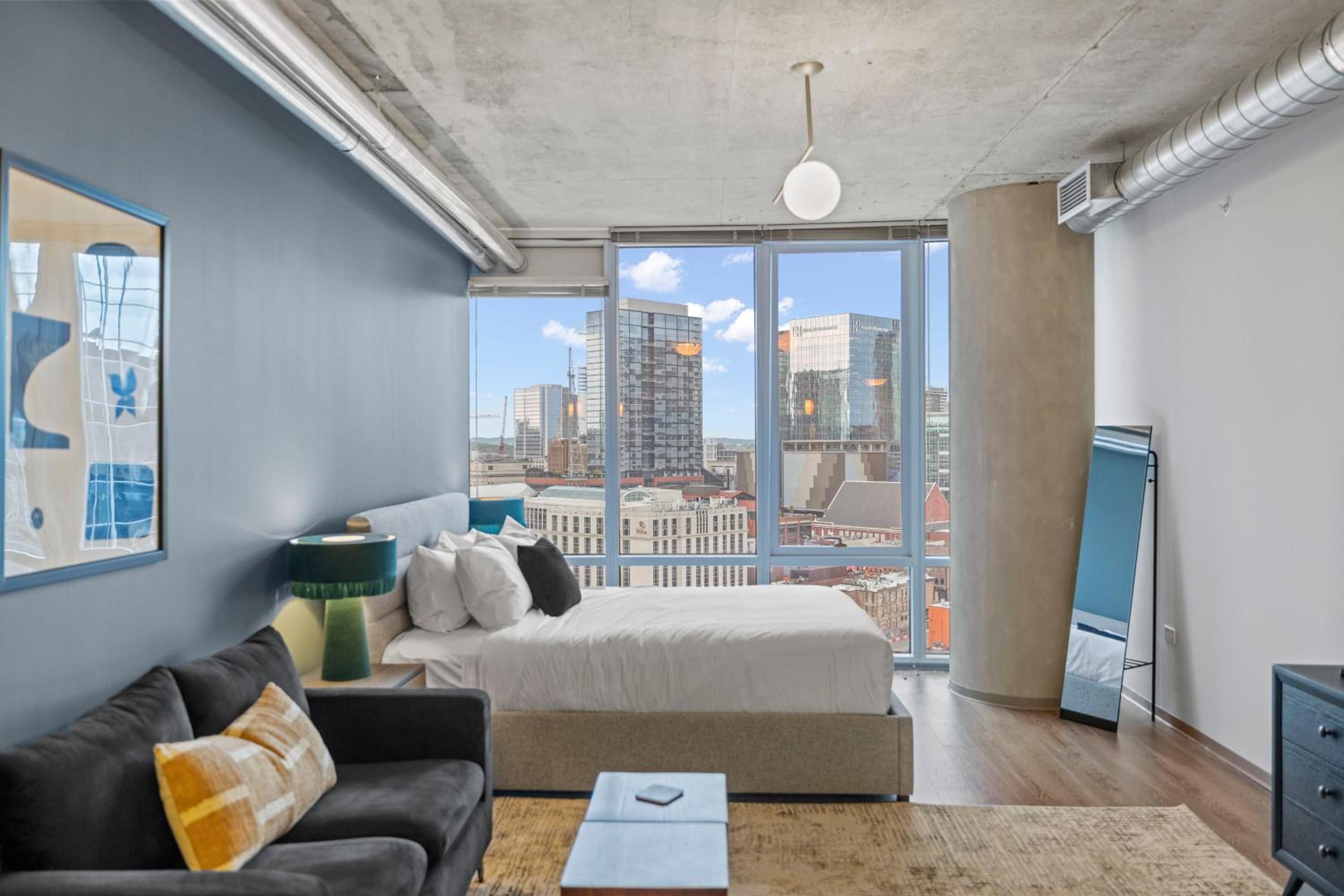 Studio Suite - Photo 6