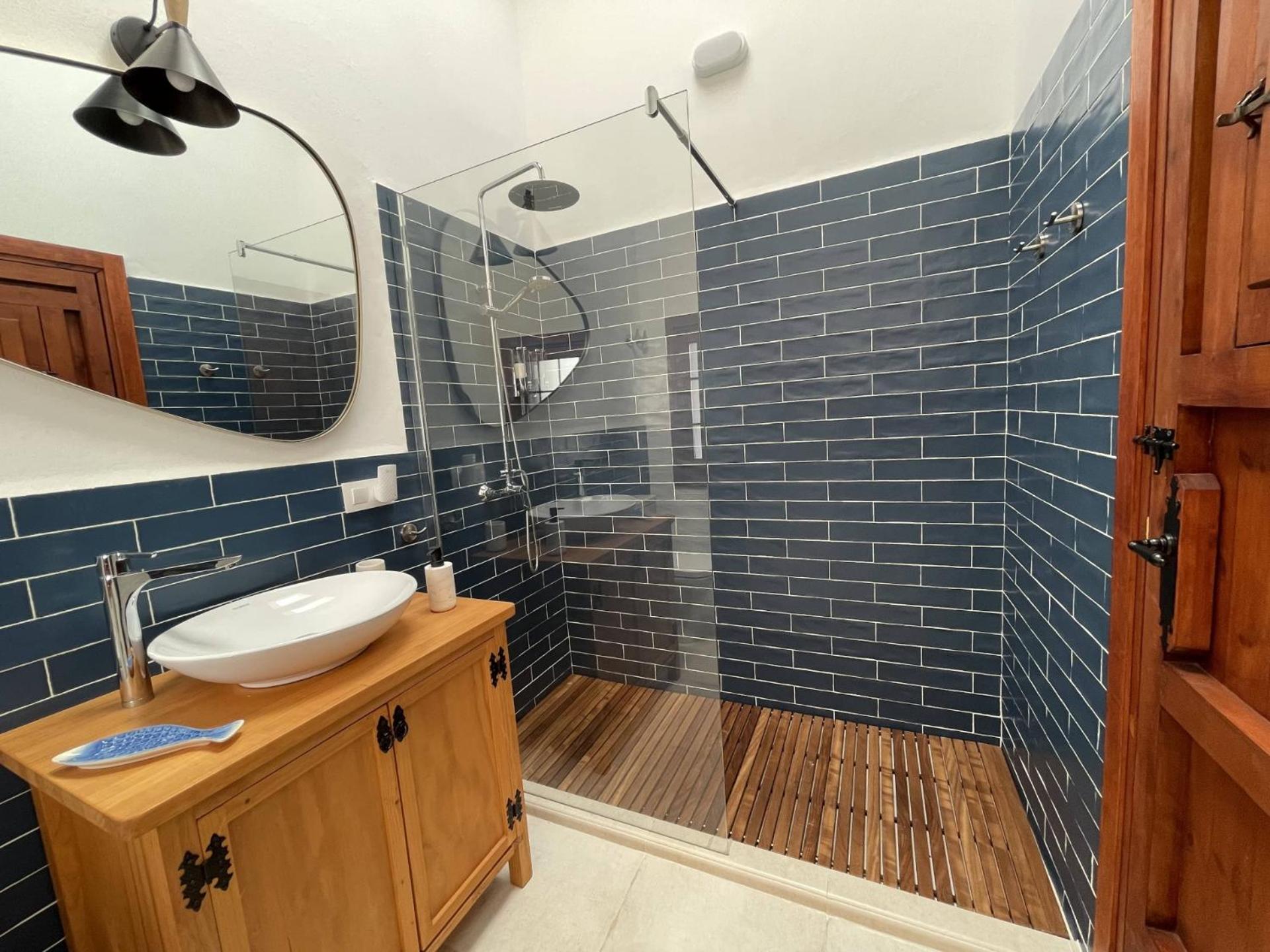Large Double Room photo 2