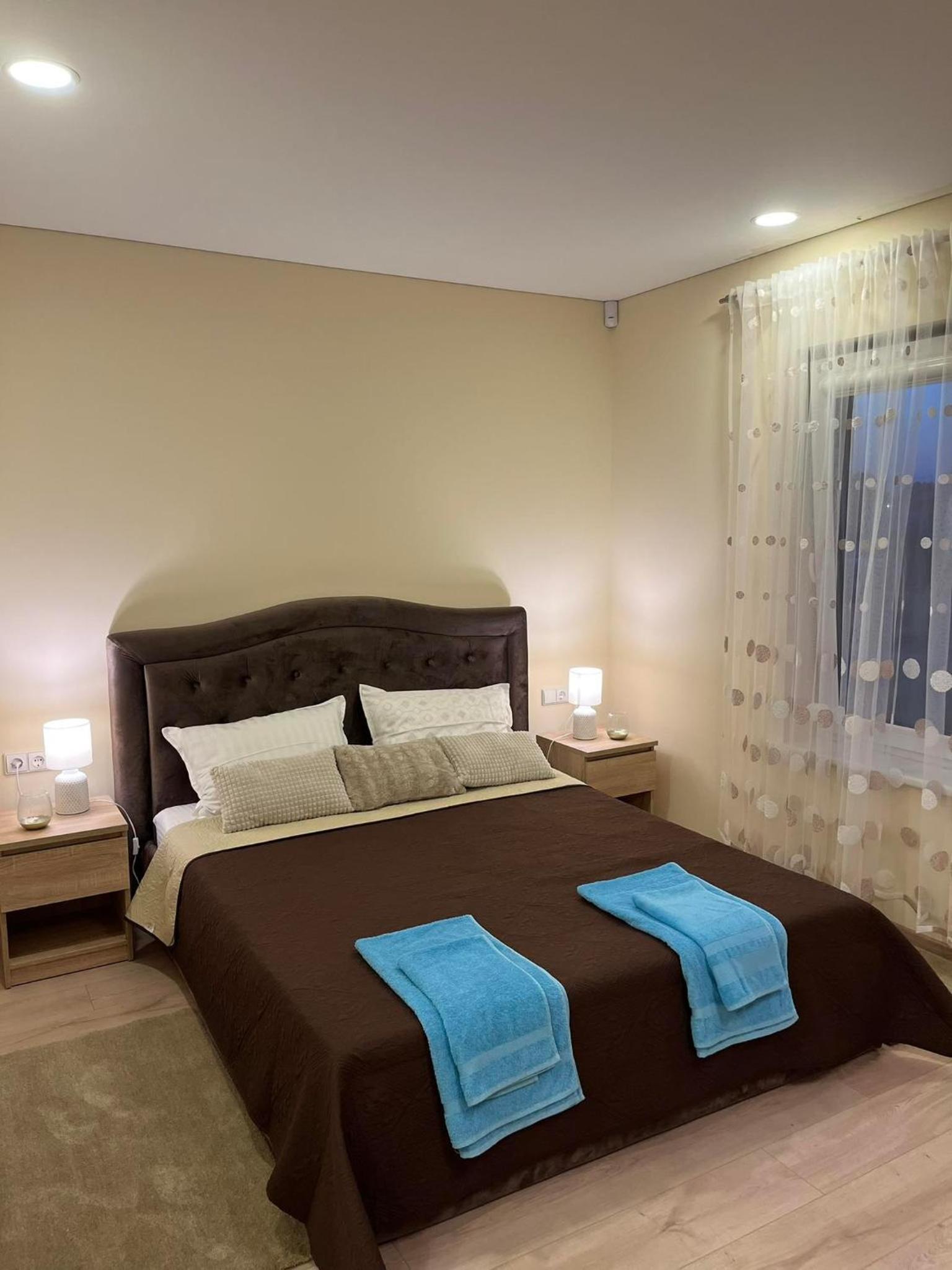 One-Bedroom Apartment - Photo 13