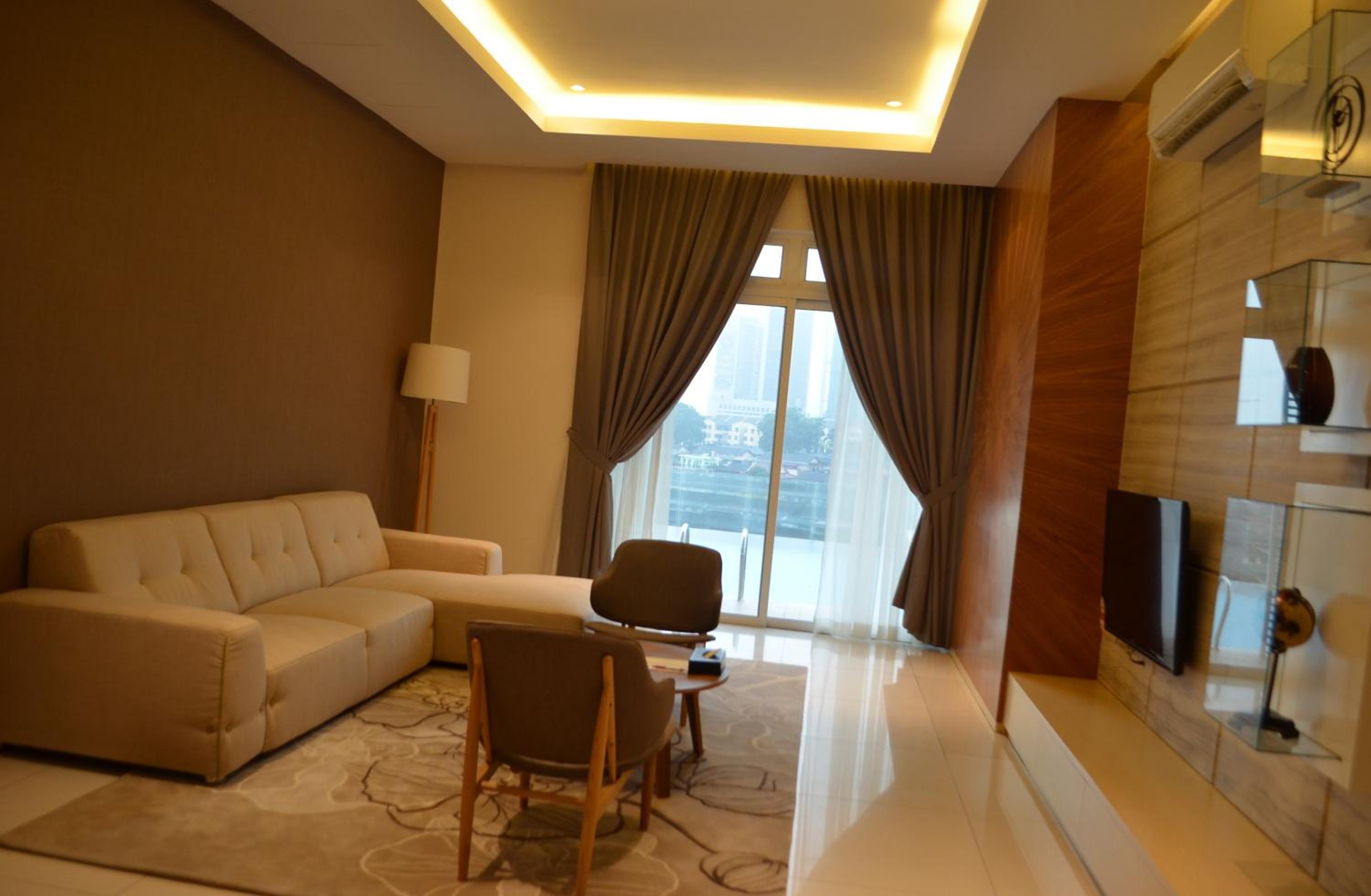Premier 3 Bedrooms Apartment with Private Pool A