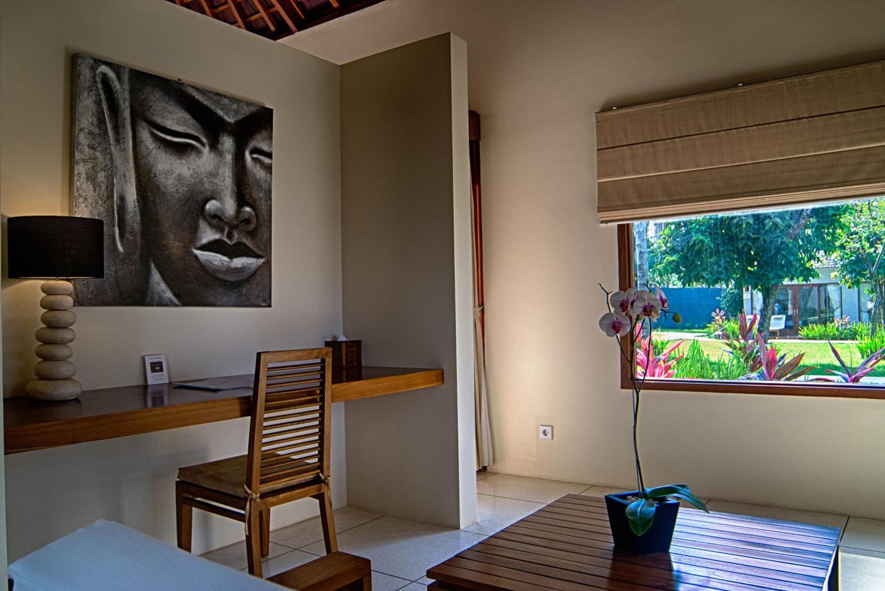 Executive Garden View Villa