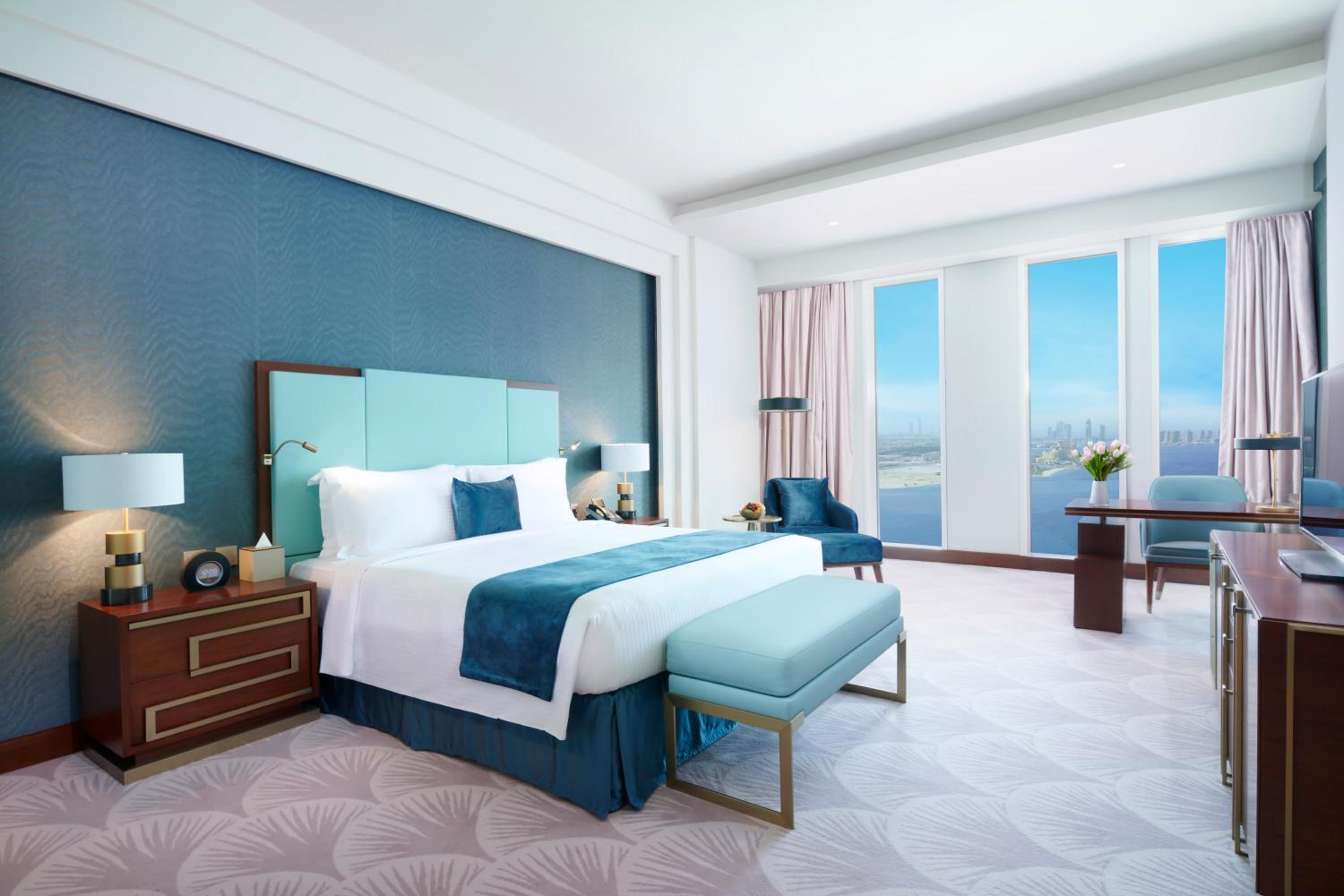 Deluxe King Room - Sea View - Photo 2