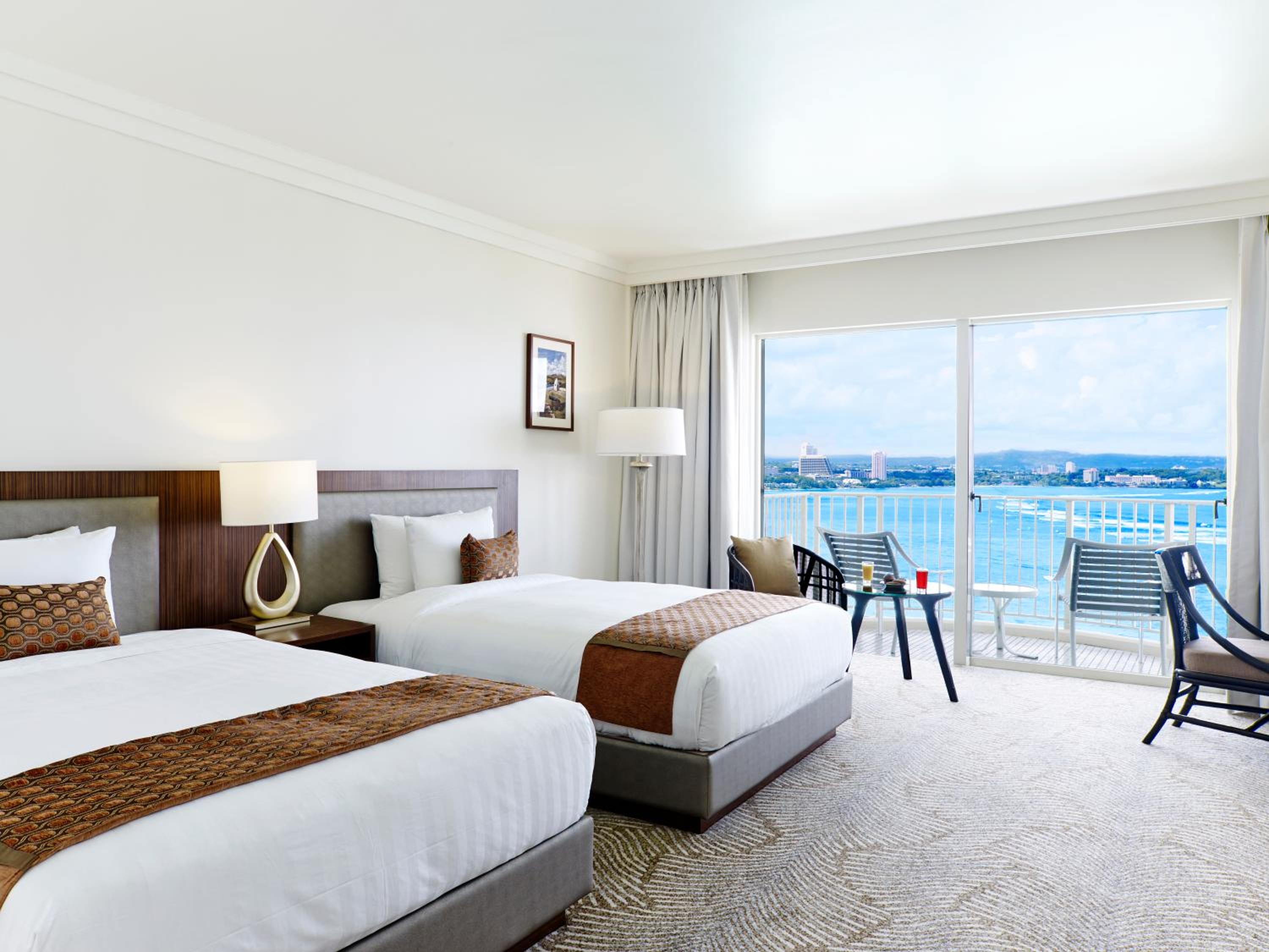 Ocean Front Club With One Beach Cabana Per 2 Nights photo 3