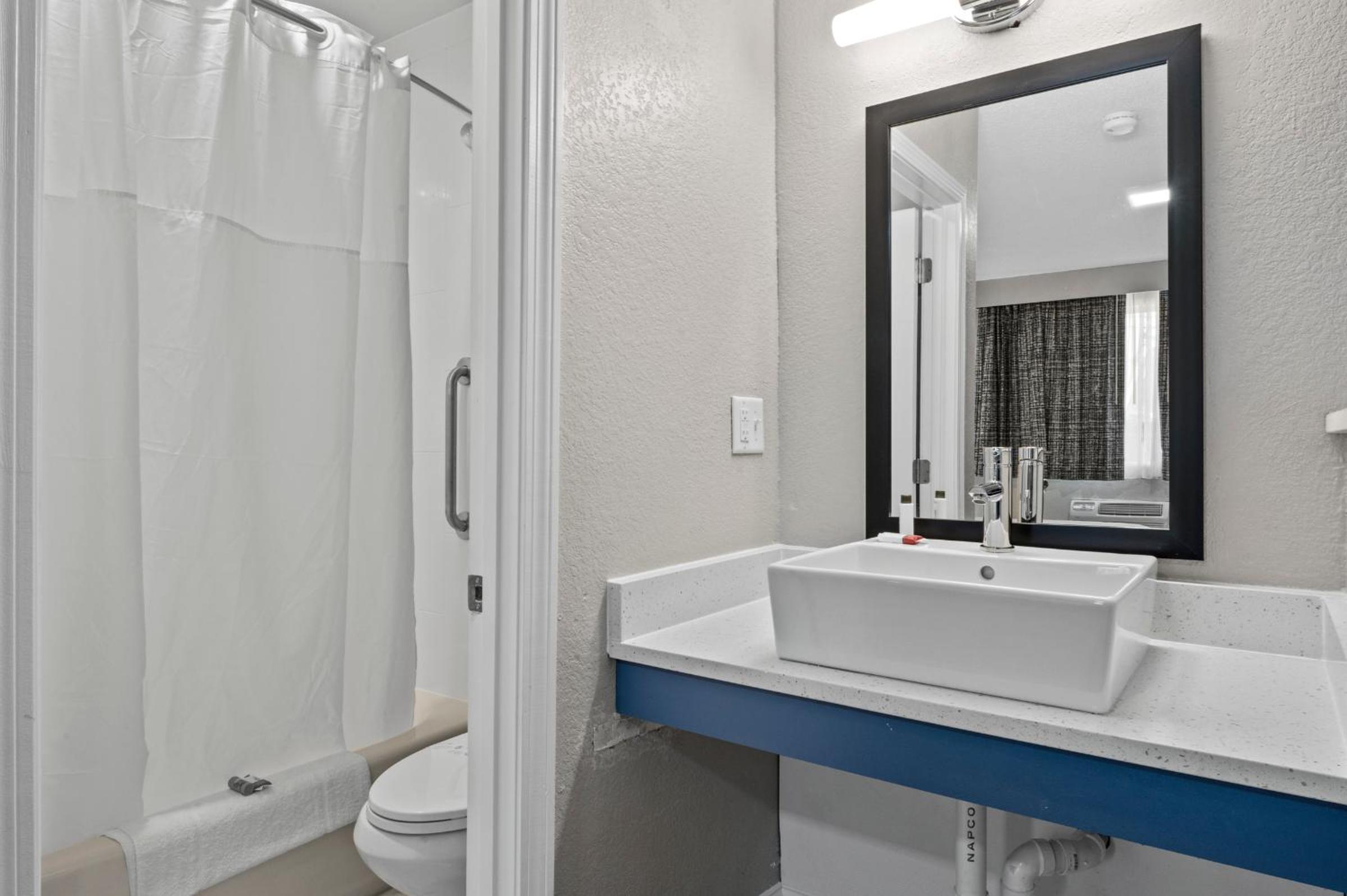 Twin Room photo 3
