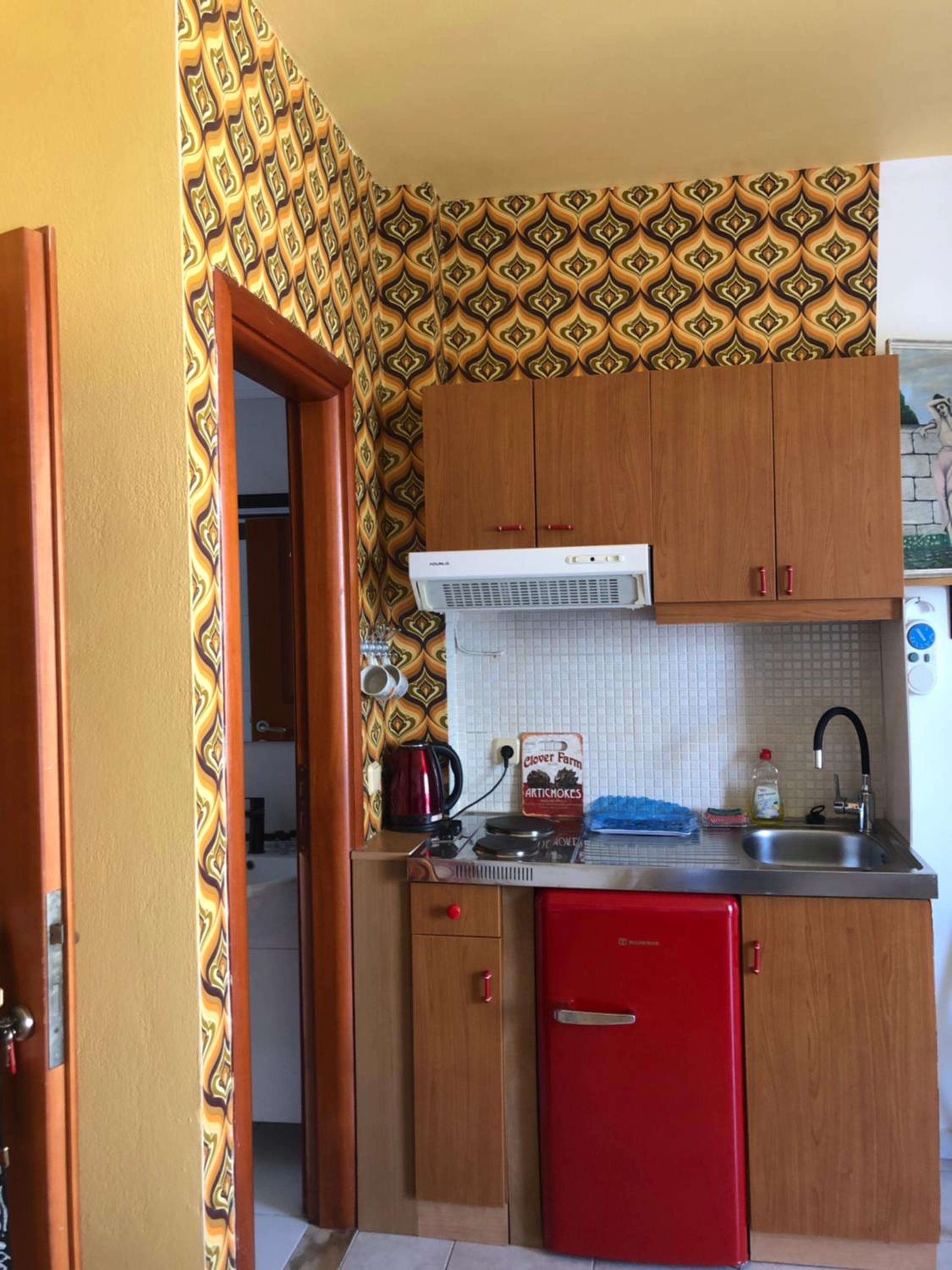 One-Bedroom Apartment - Photo 15