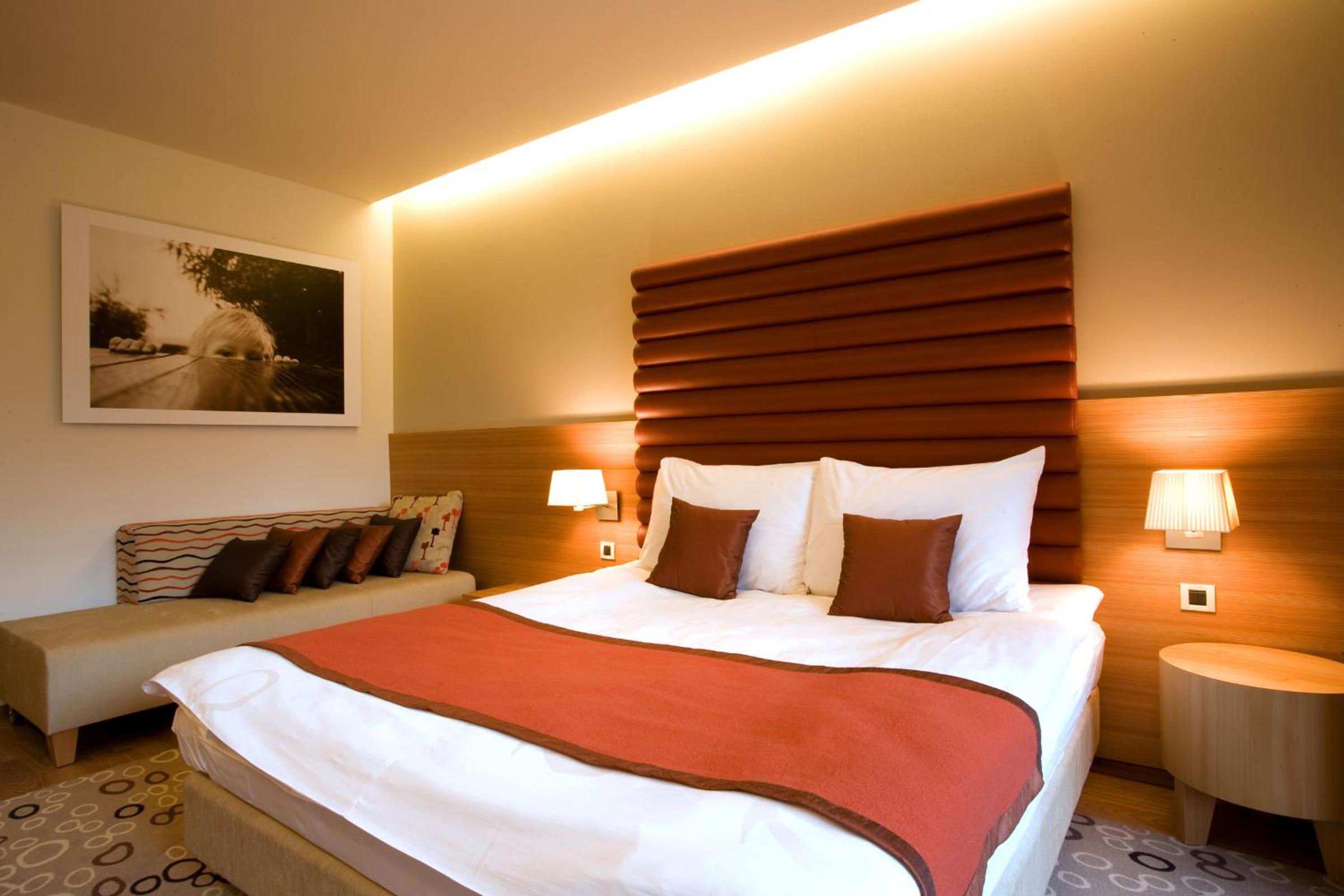 Double Room - Photo 3