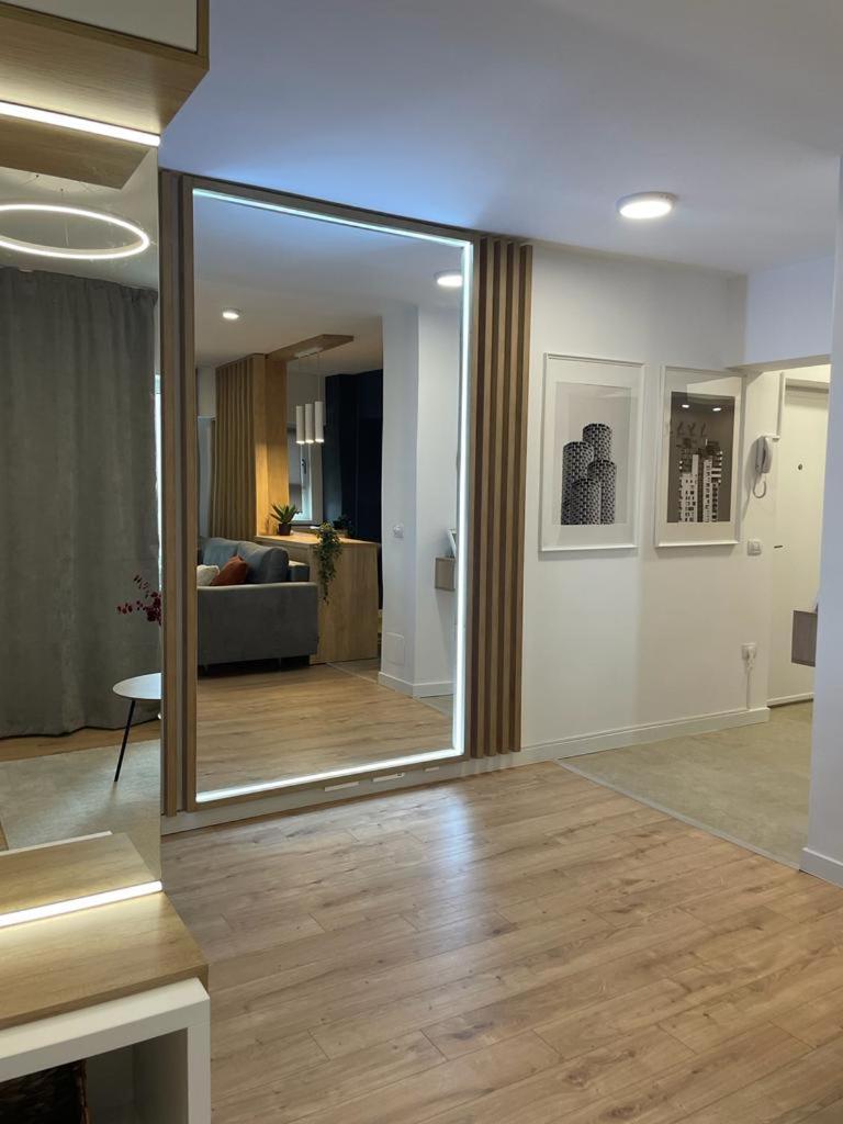 One-Bedroom Apartment - Photo 6