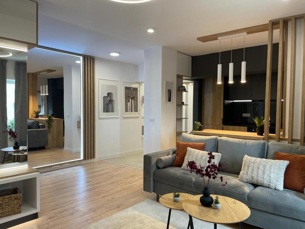 One-Bedroom Apartment - Photo 11