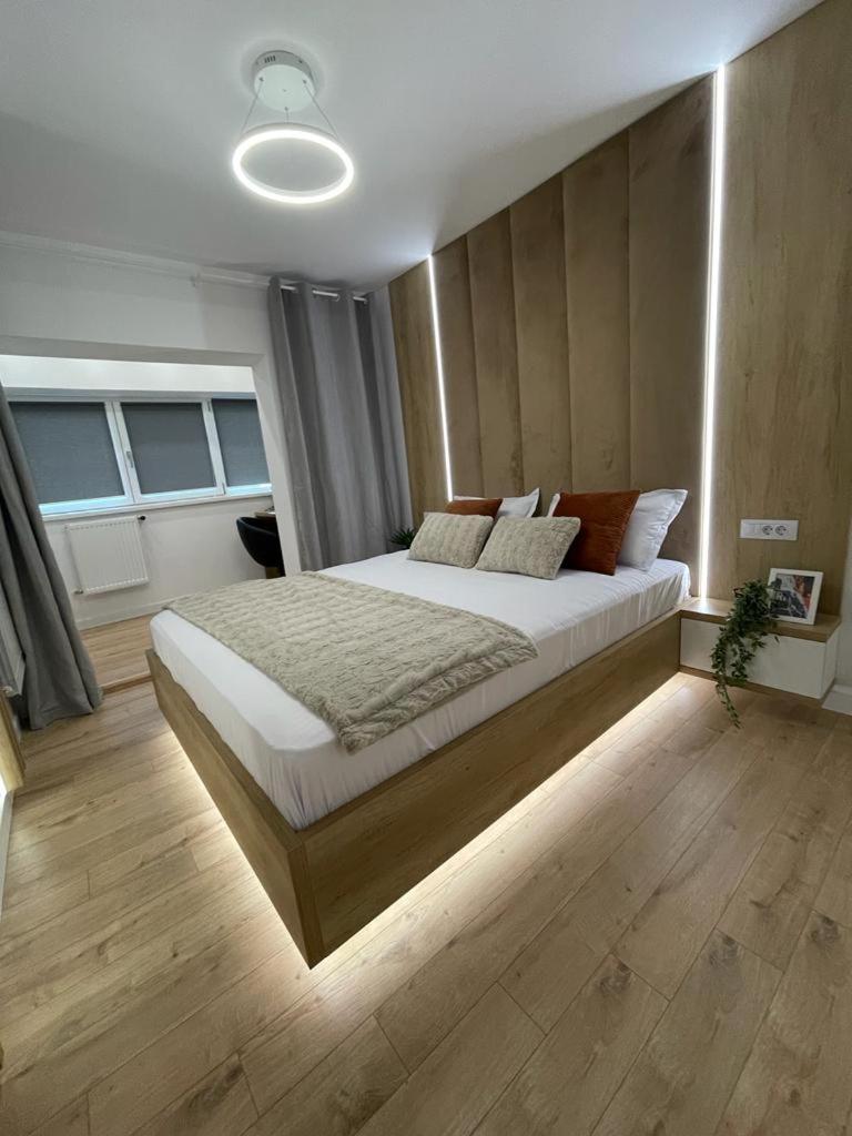 One-Bedroom Apartment - Photo 15