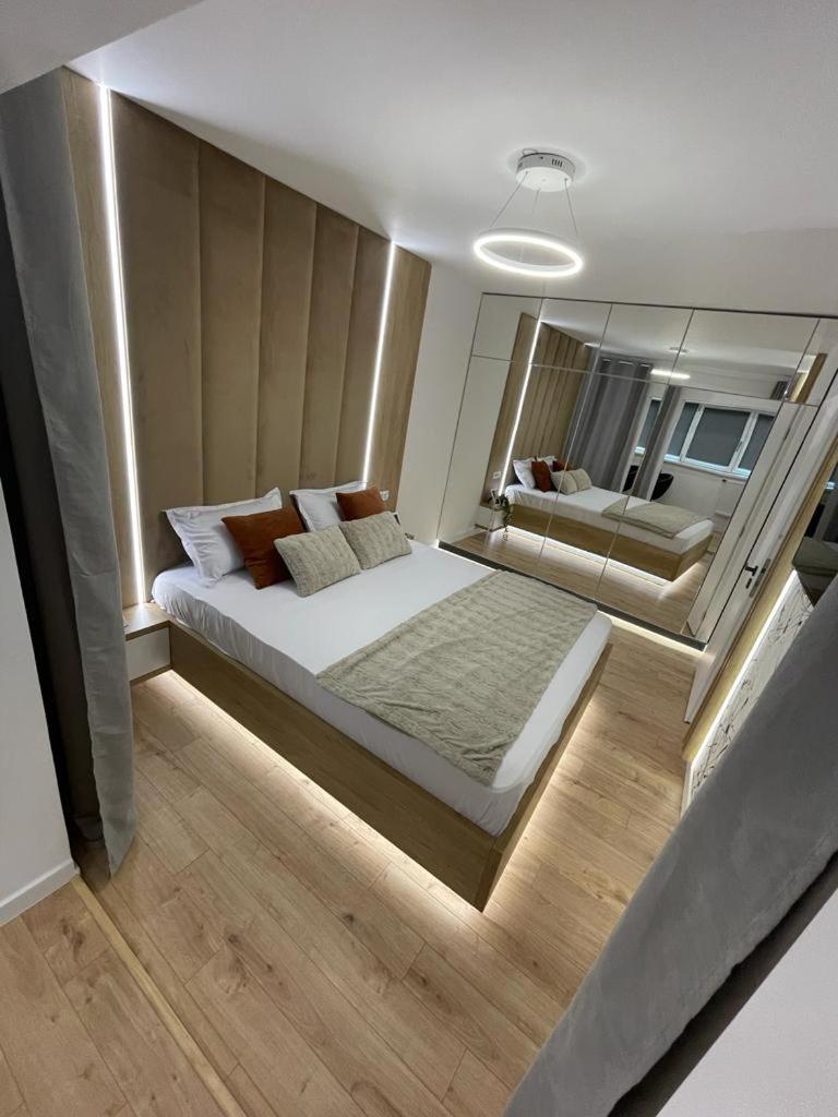 One-Bedroom Apartment - Photo 26