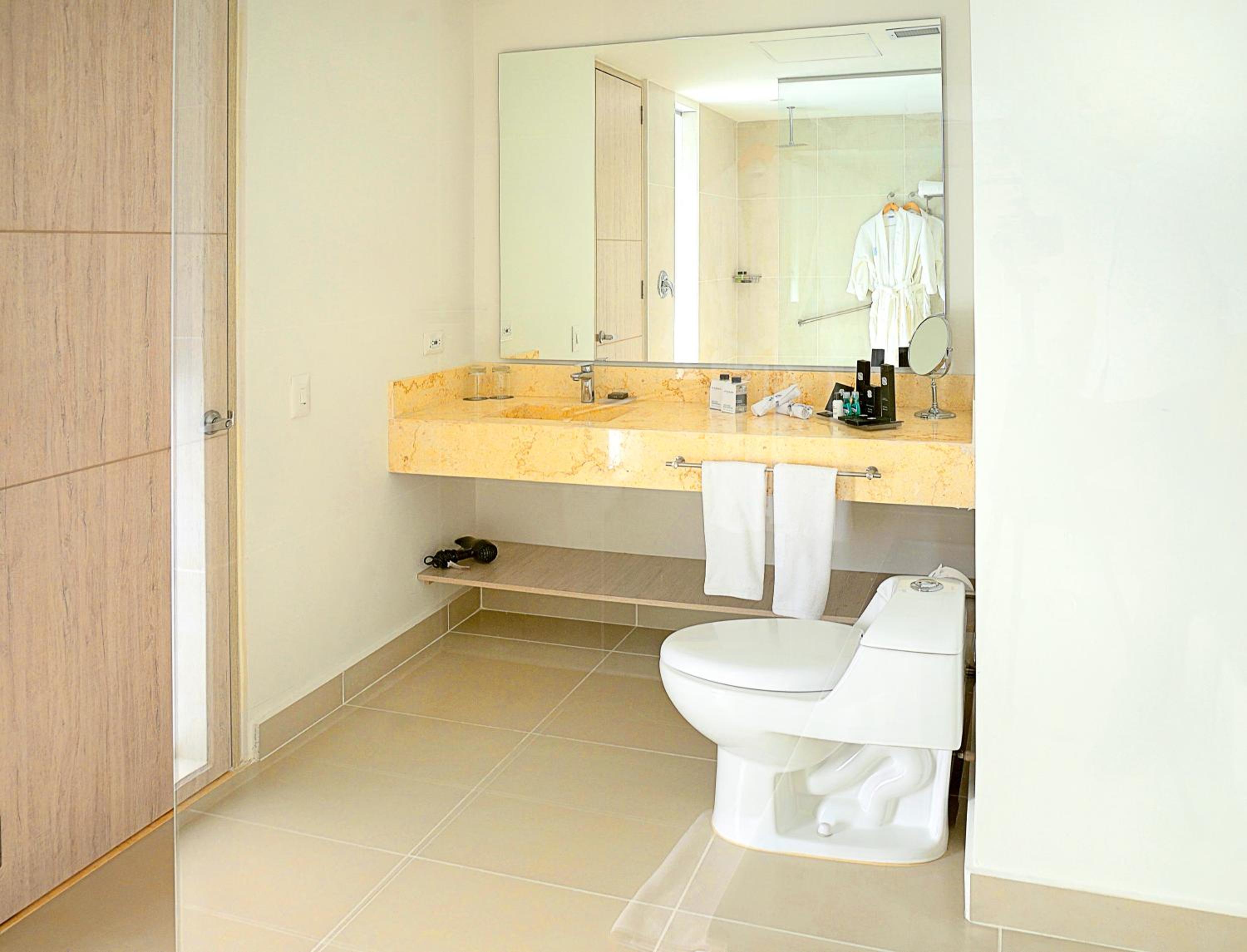 Standard Twin Room photo 3