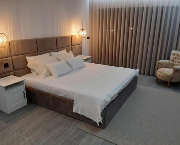 Suite with Balcony photo 2