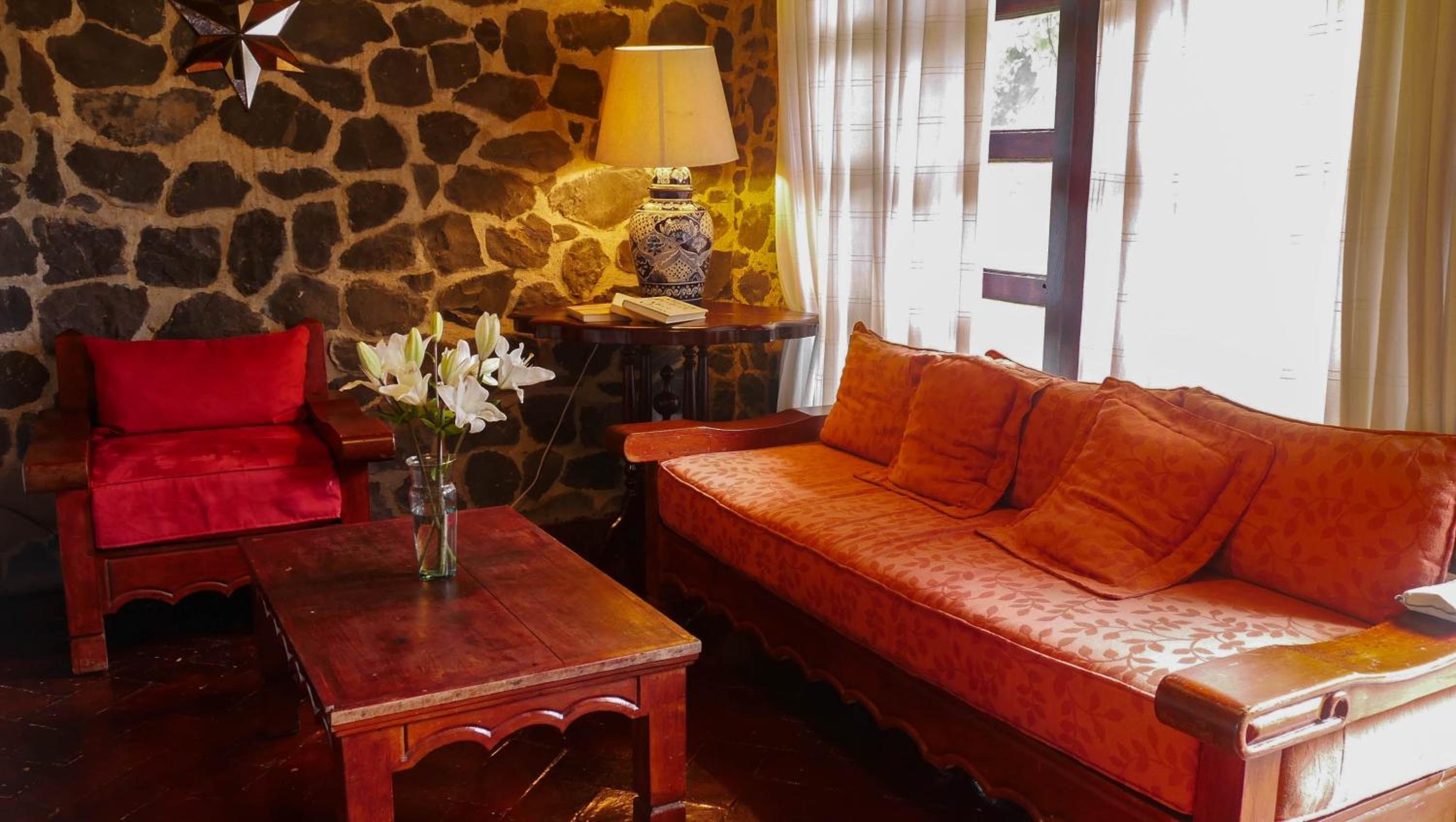 Queen Junior Suite - Photo 13