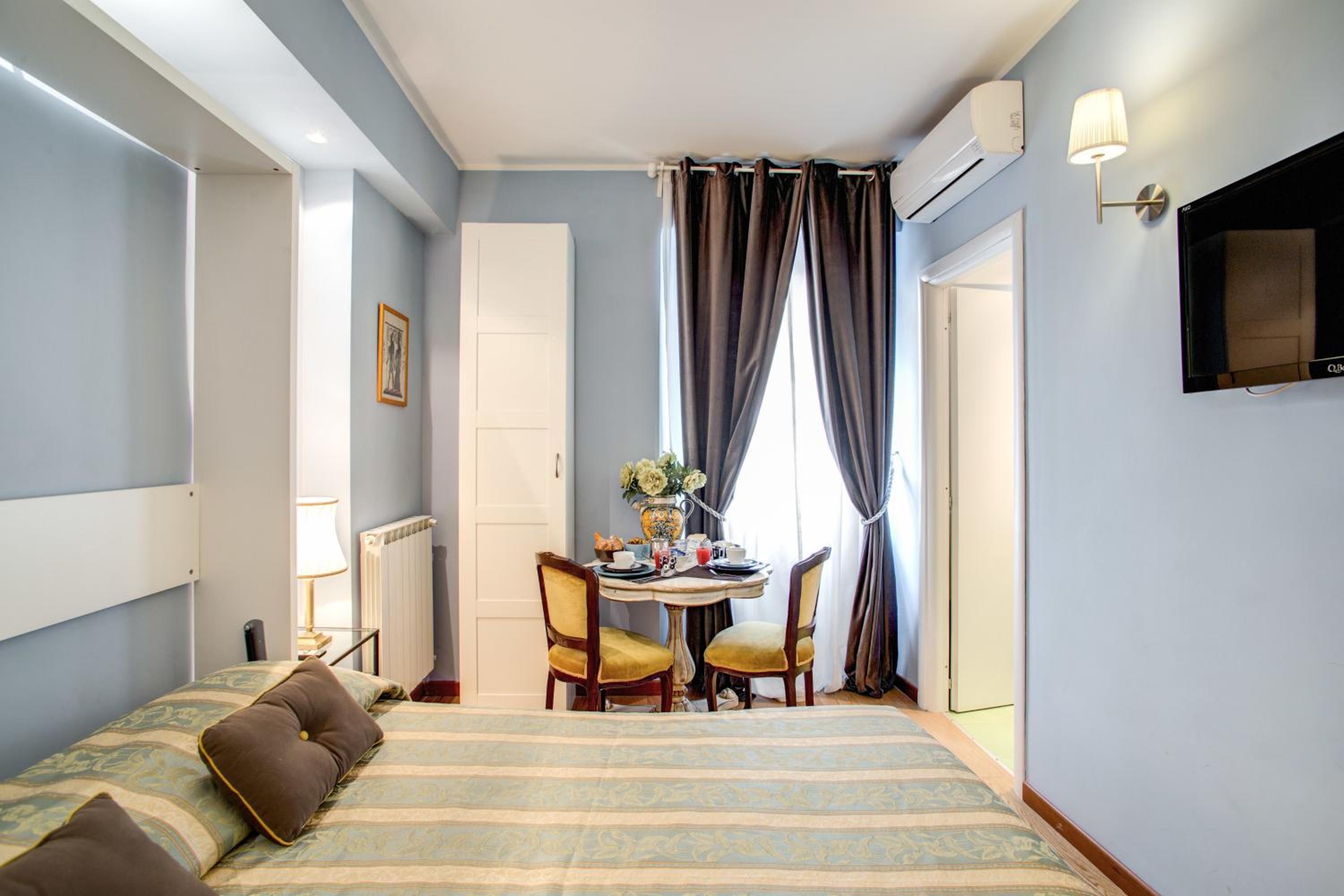 Double Room photo 2