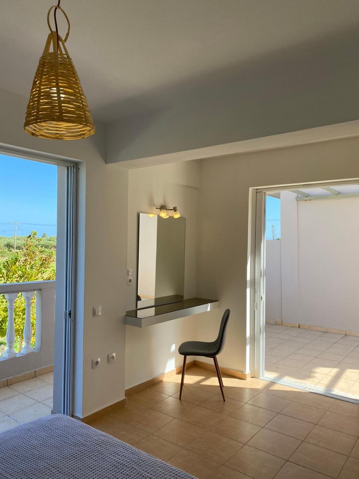 Three-Bedroom Villa photo 1
