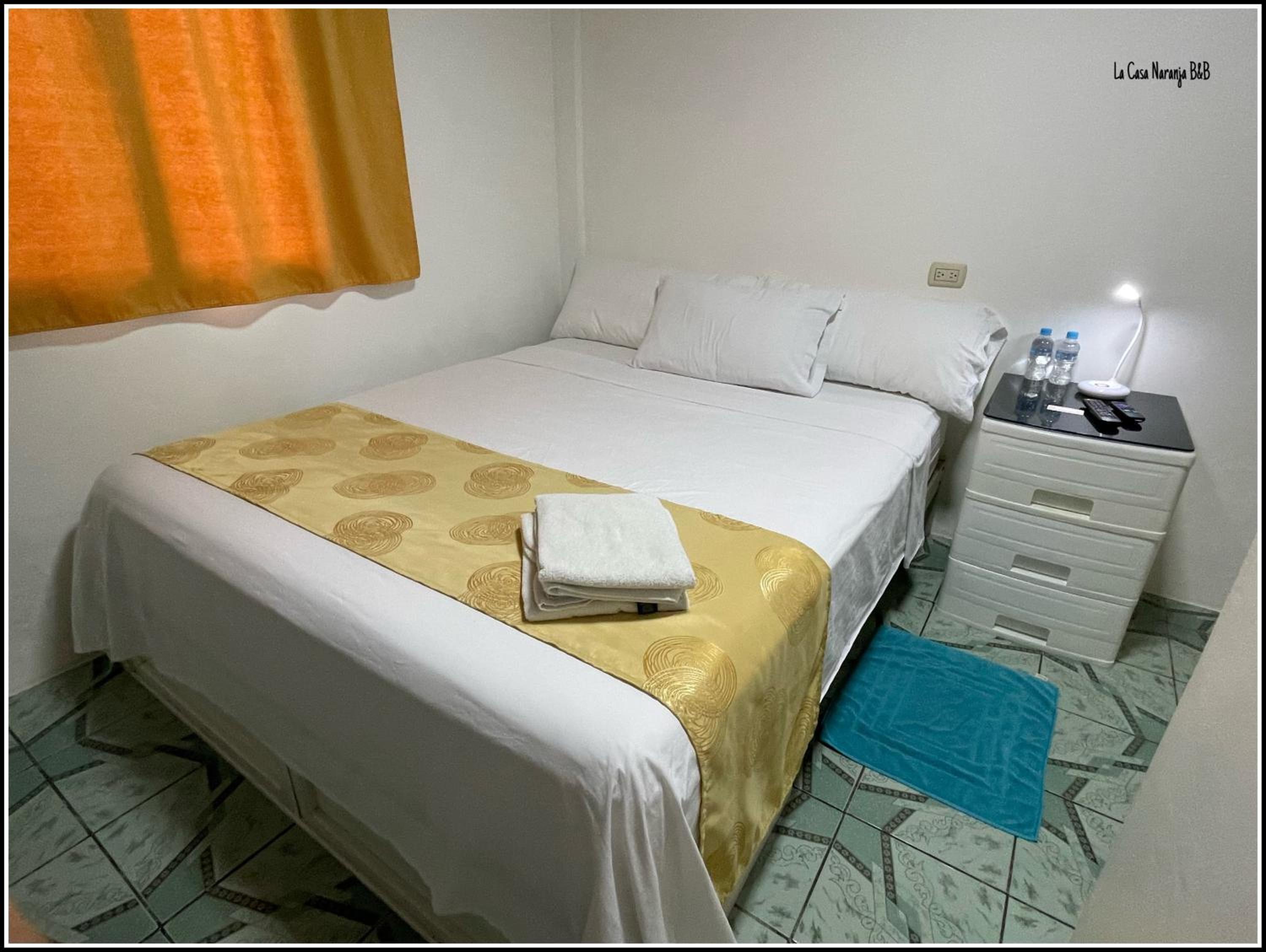 Standard Queen Room photo 3