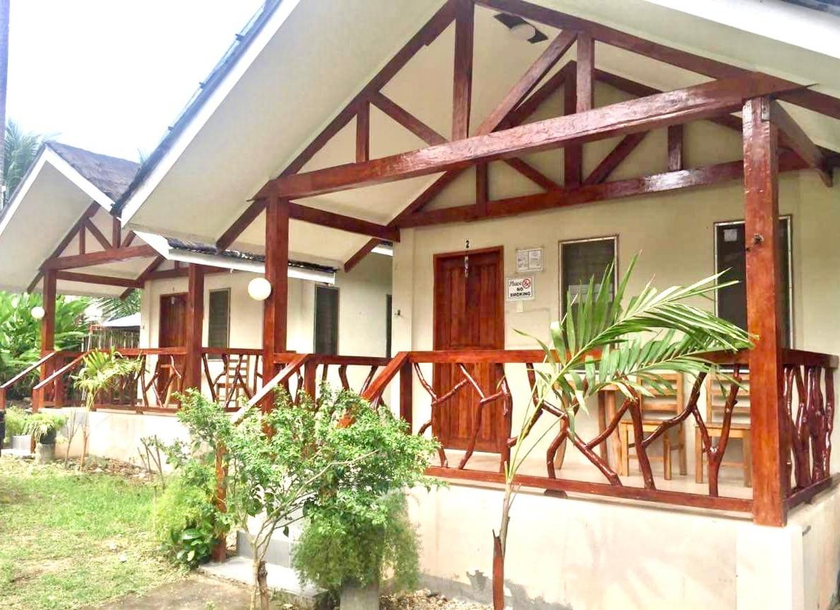 Deluxe Cottage - Photo 16