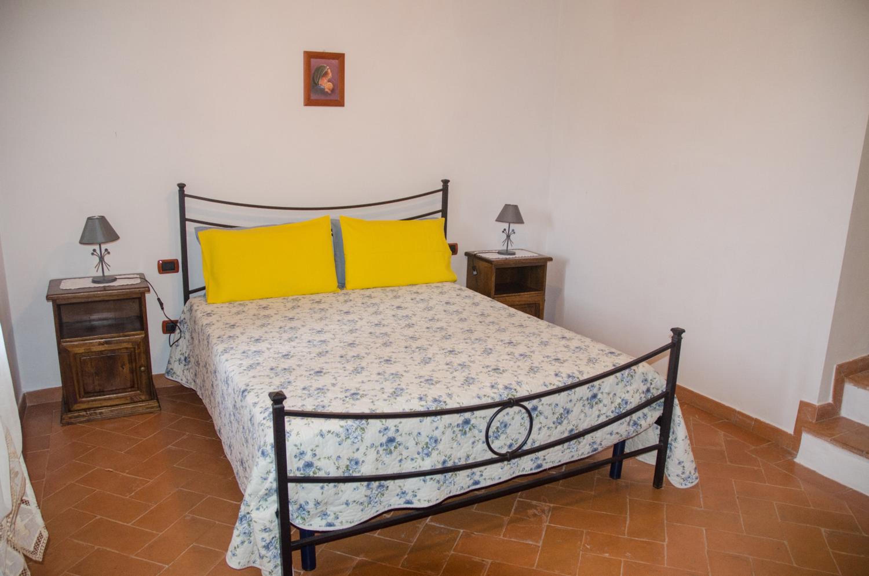 Large Double Room photo 2