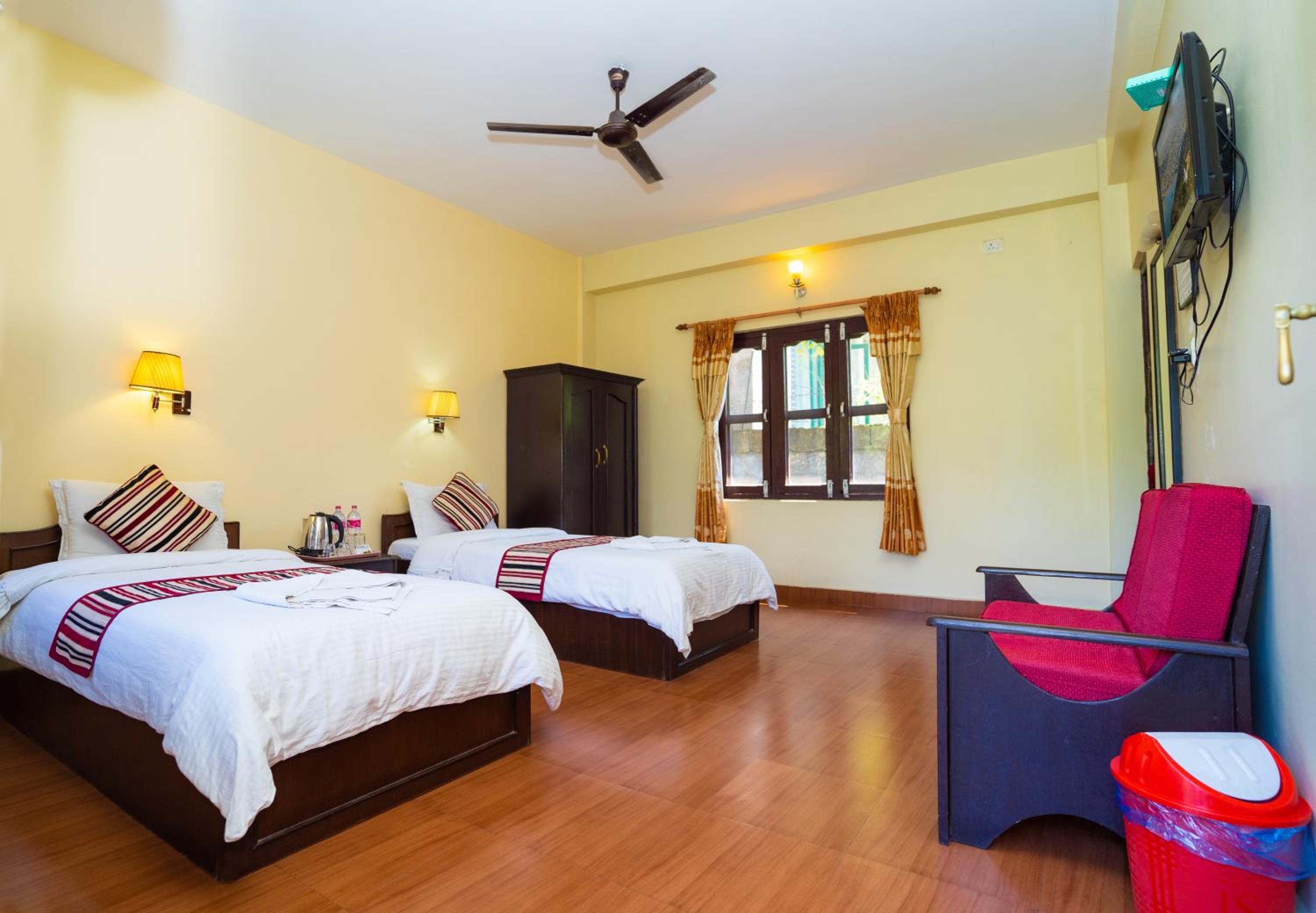 Deluxe Triple Room photo 2