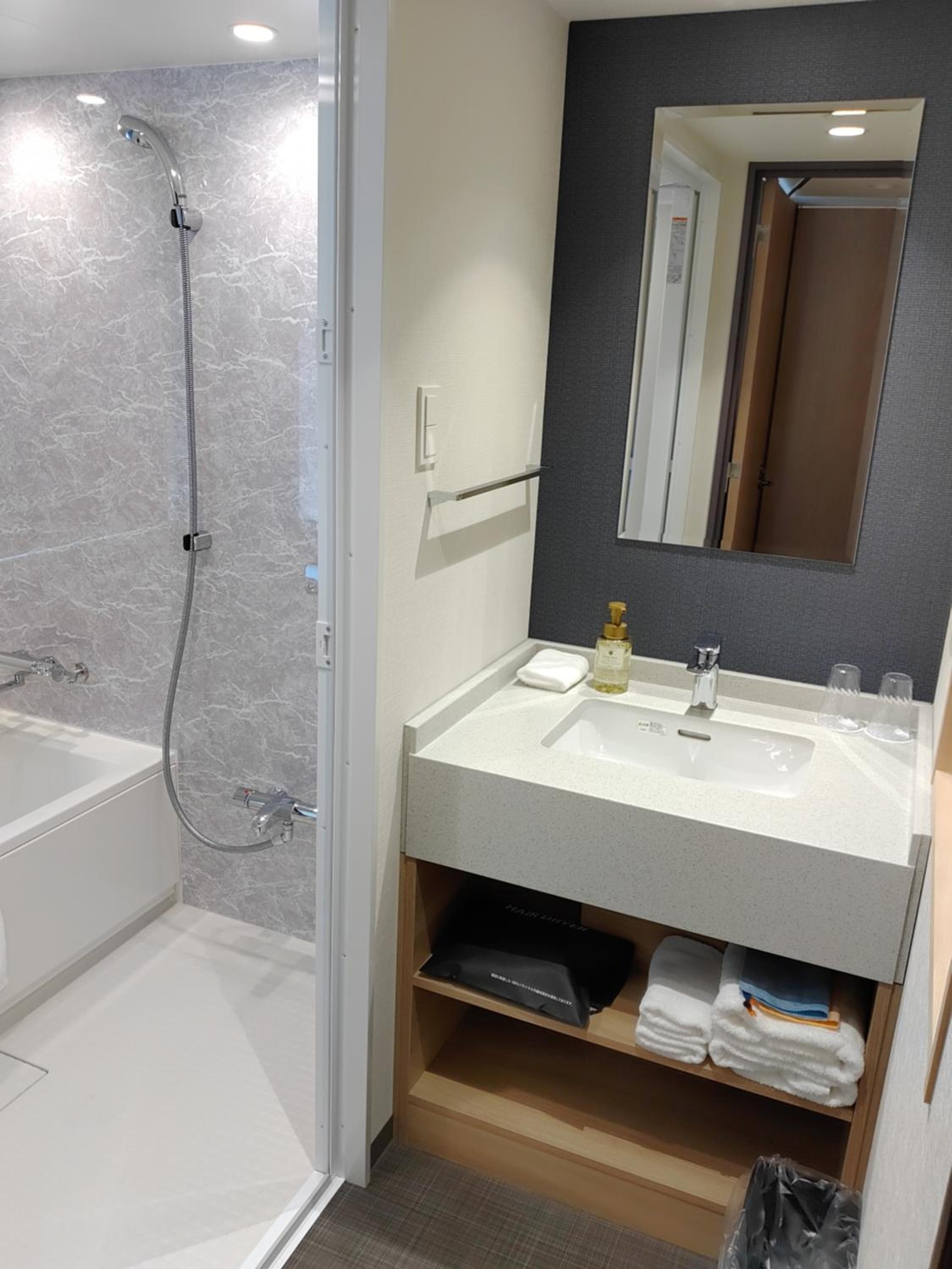 Standard Double Room - Photo 4