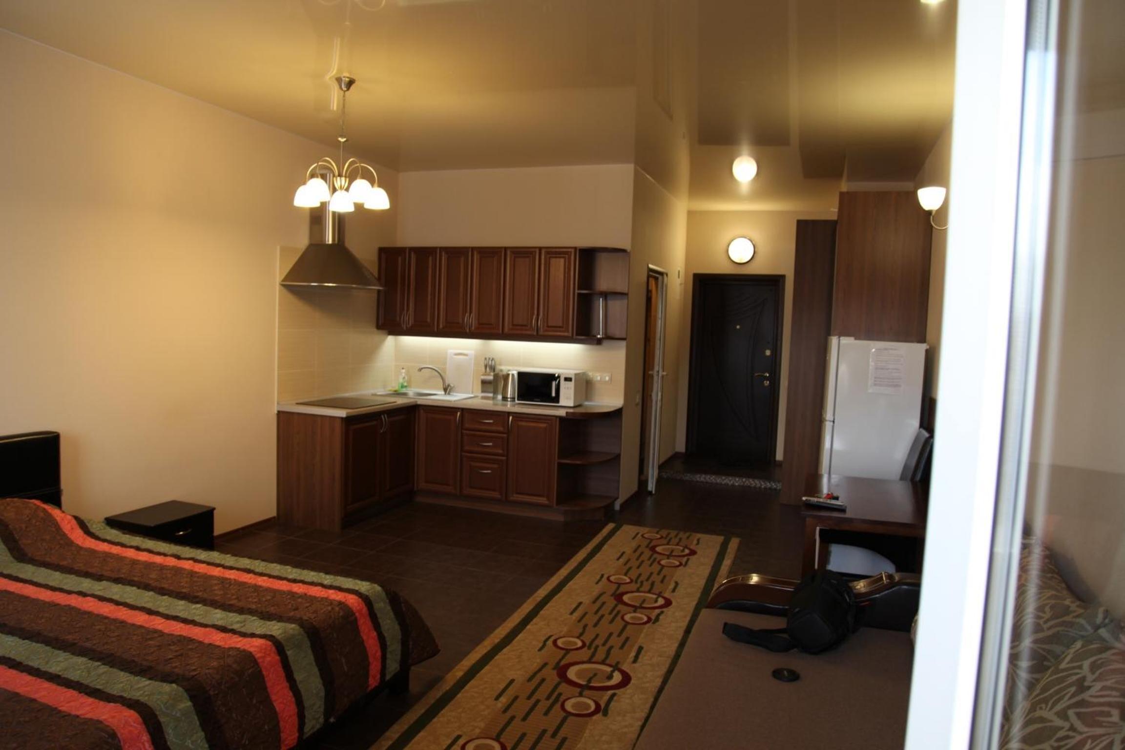 Family Room with Shower