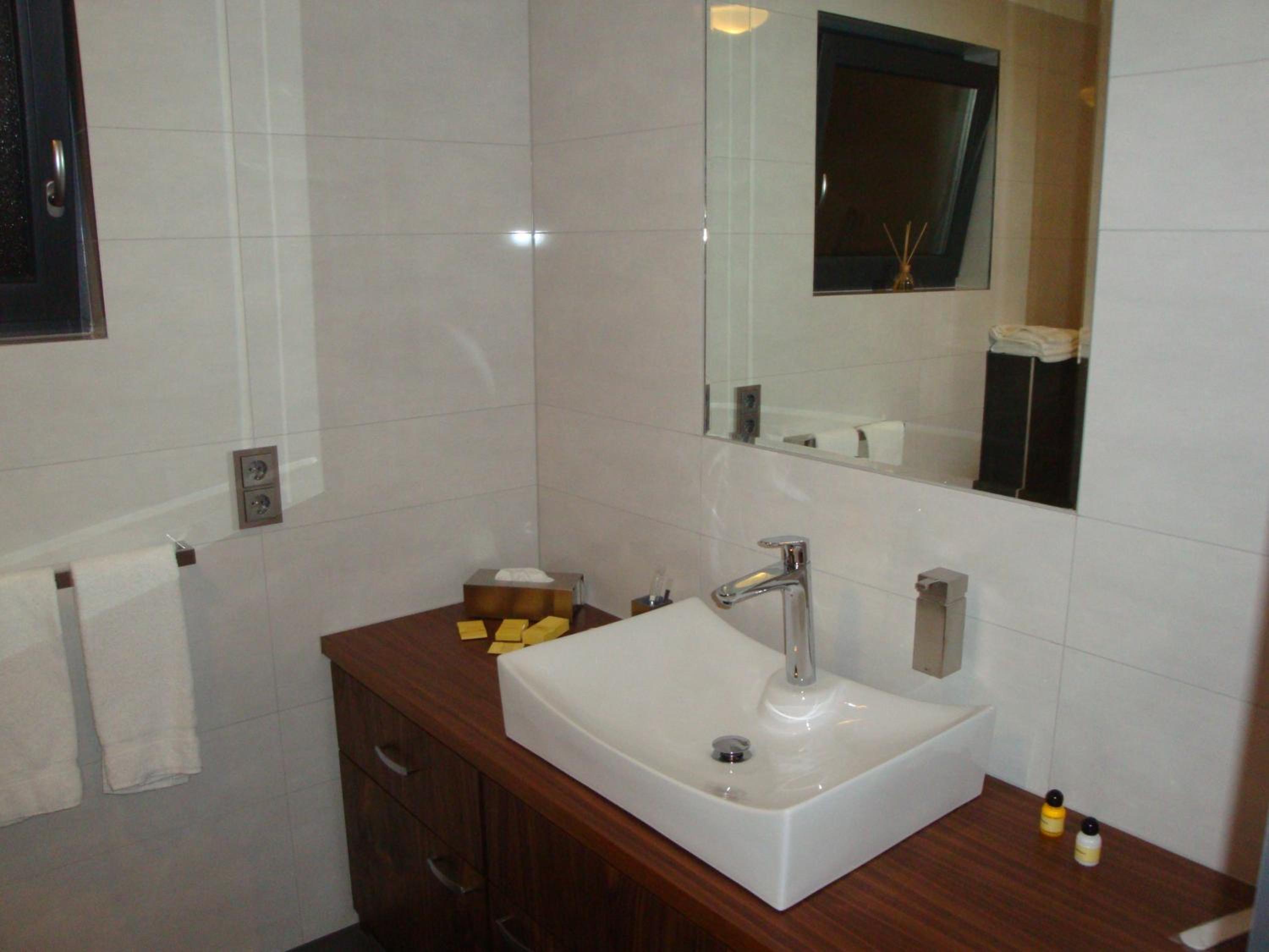 Standard Double Suite photo 2