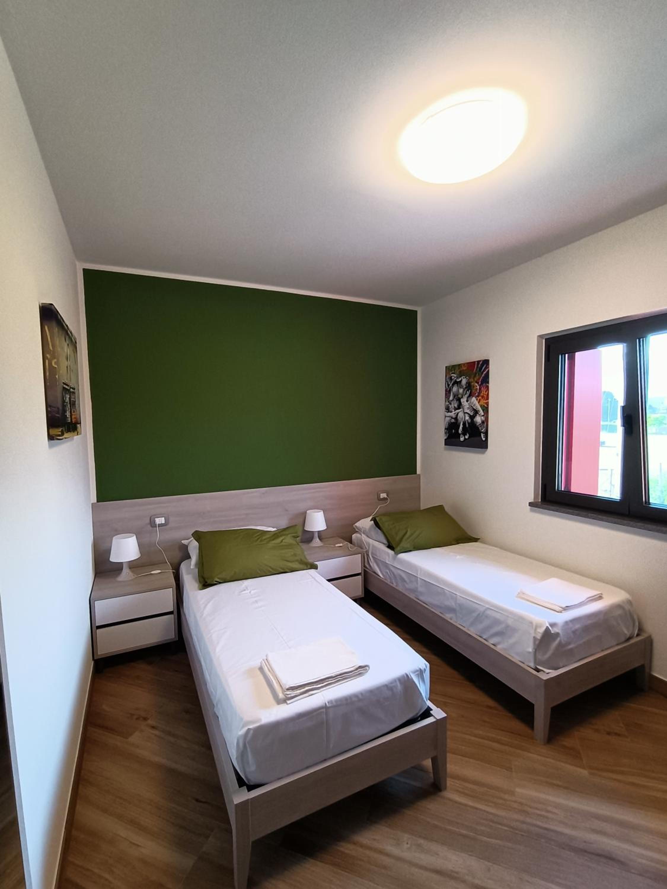 Large Double or Twin Room photo 1