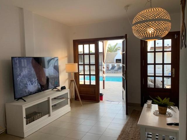 Villa photo 3