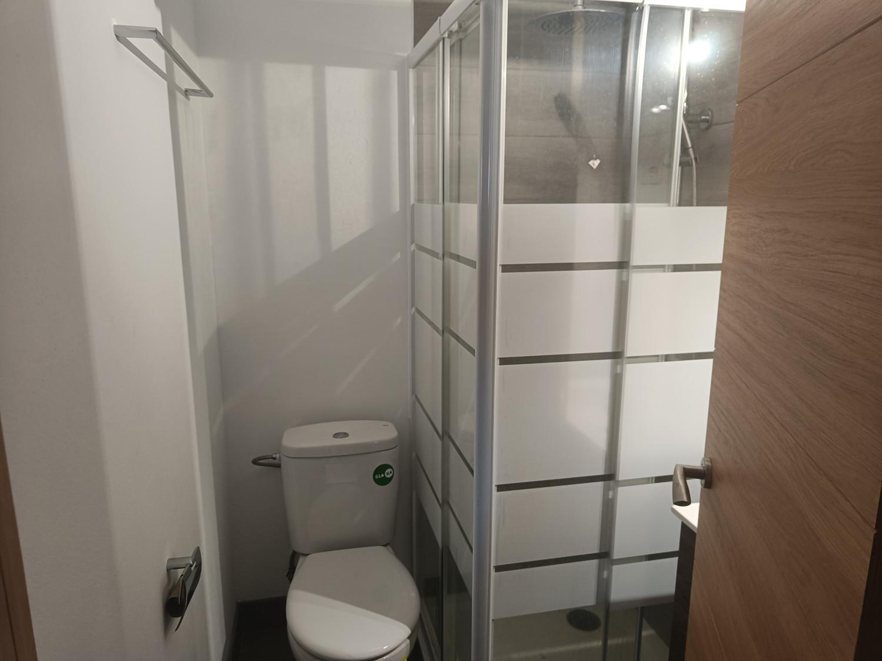Two-Bedroom Apartment with Terrace and Sea View photo 2